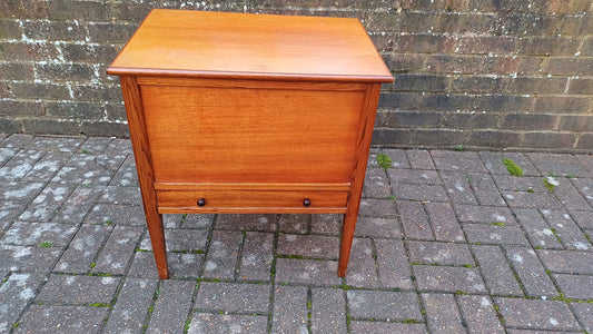 Superb Top Quality Sewing Workbox Needlework Solid Wood Cotton Reel Drawer Plus Contents