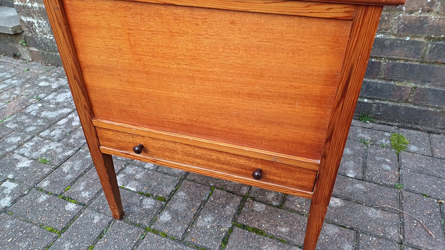 Superb Top Quality Sewing Workbox Needlework Solid Wood Cotton Reel Drawer Plus Contents
