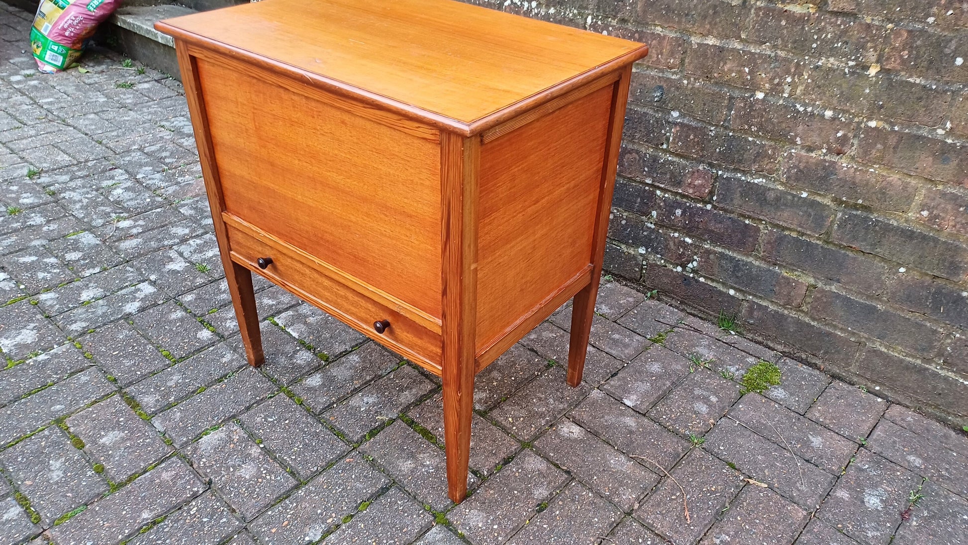 Superb Top Quality Sewing Workbox Needlework Solid Wood Cotton Reel Drawer Plus Contents