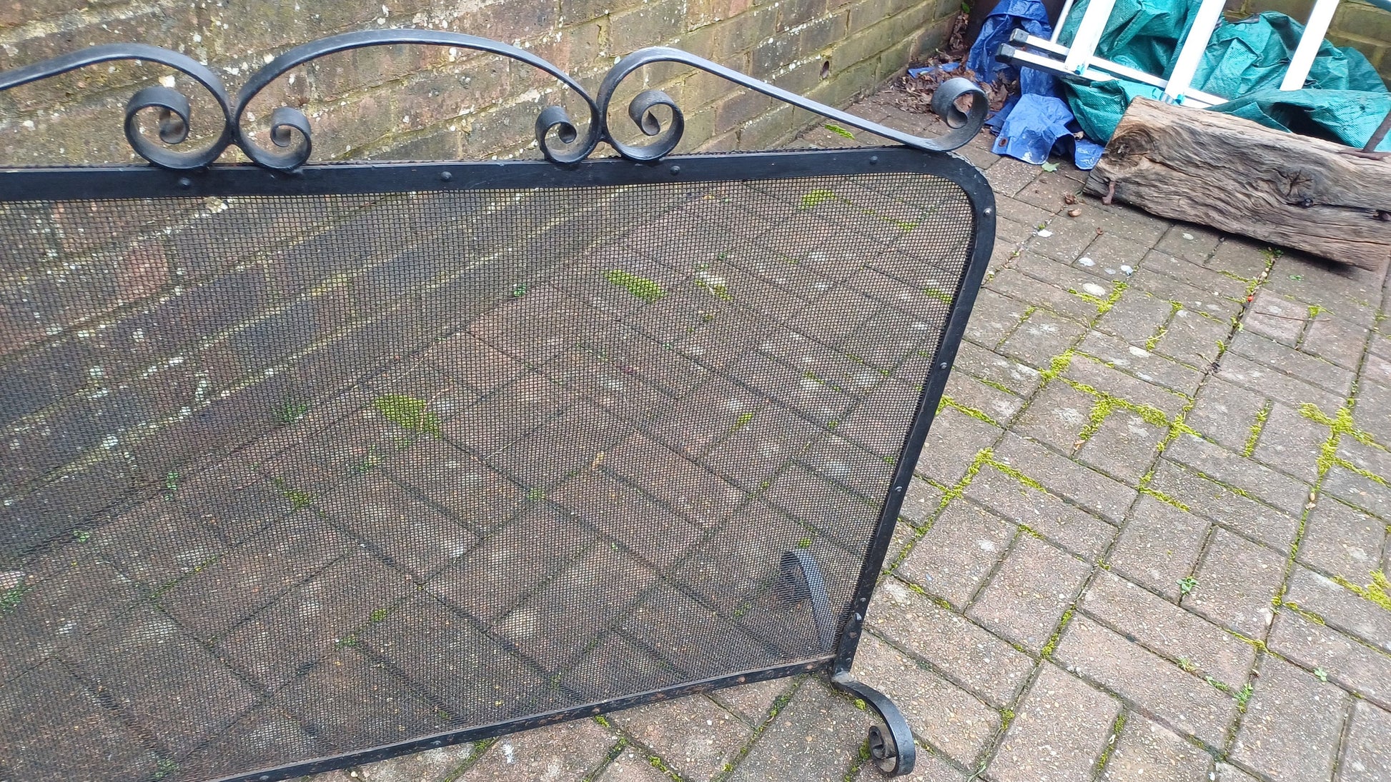 Large Vintage Iron and Metal Fire Screen Fire Guard 70s
