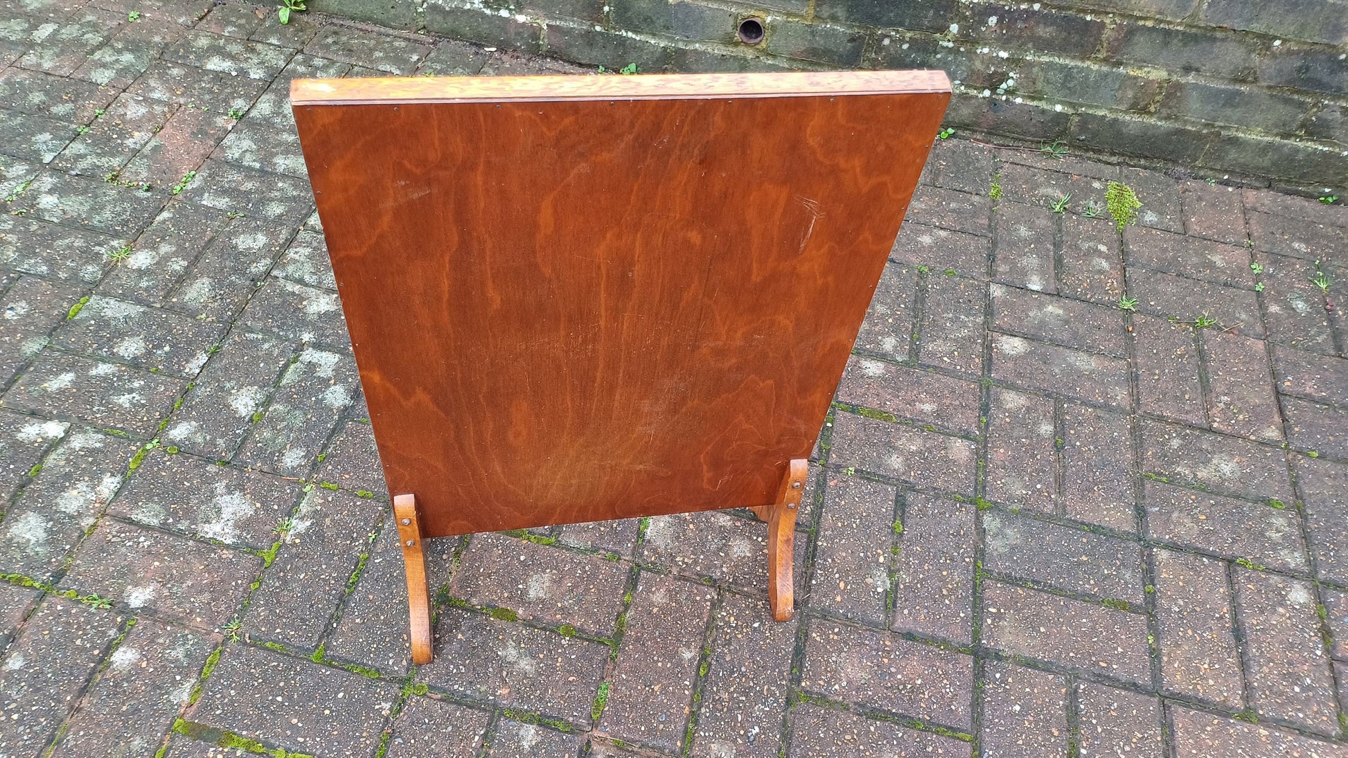 Vintage Solid Oak Fire Screen Guard with Still Life Tapestry Decoration.