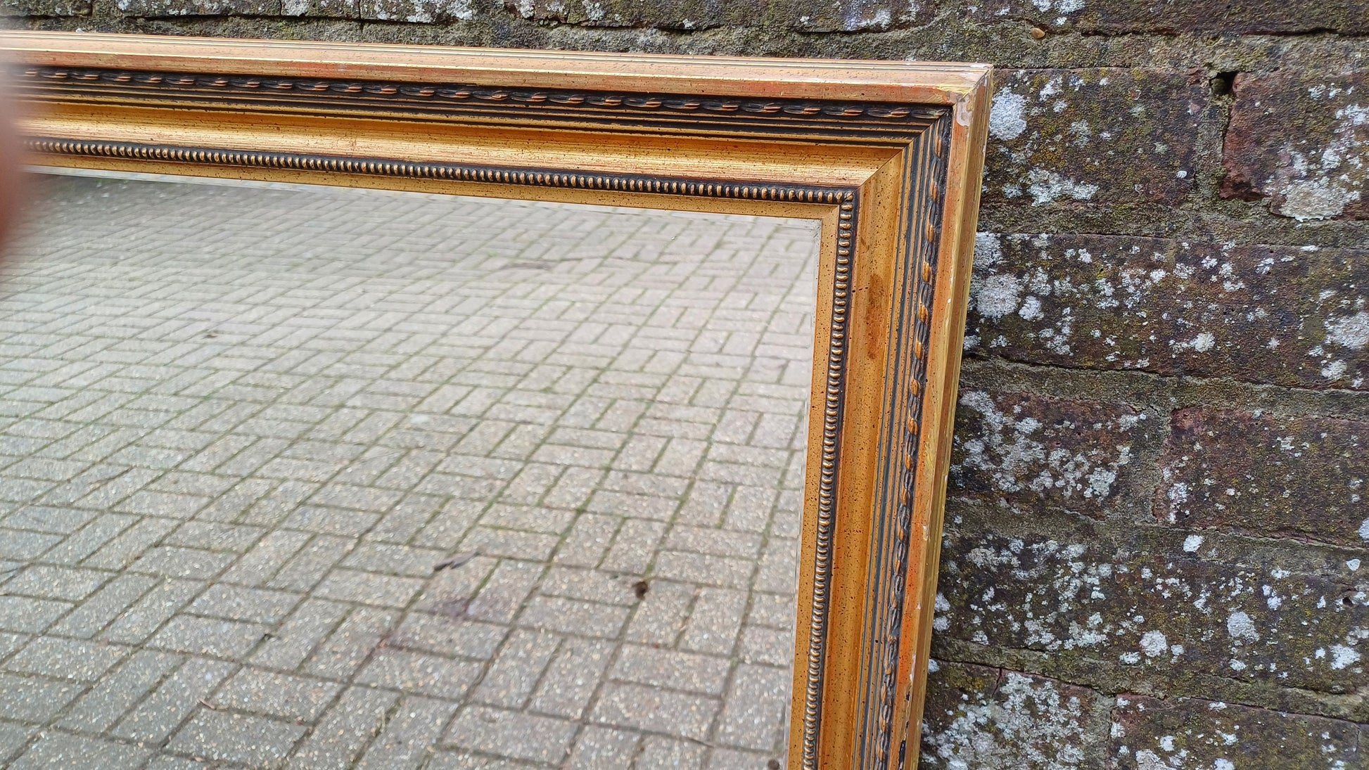 Large Vintage 80’s Gold Distressed Finish Gold Gilt Wall Mirror. 72 x 57 cm