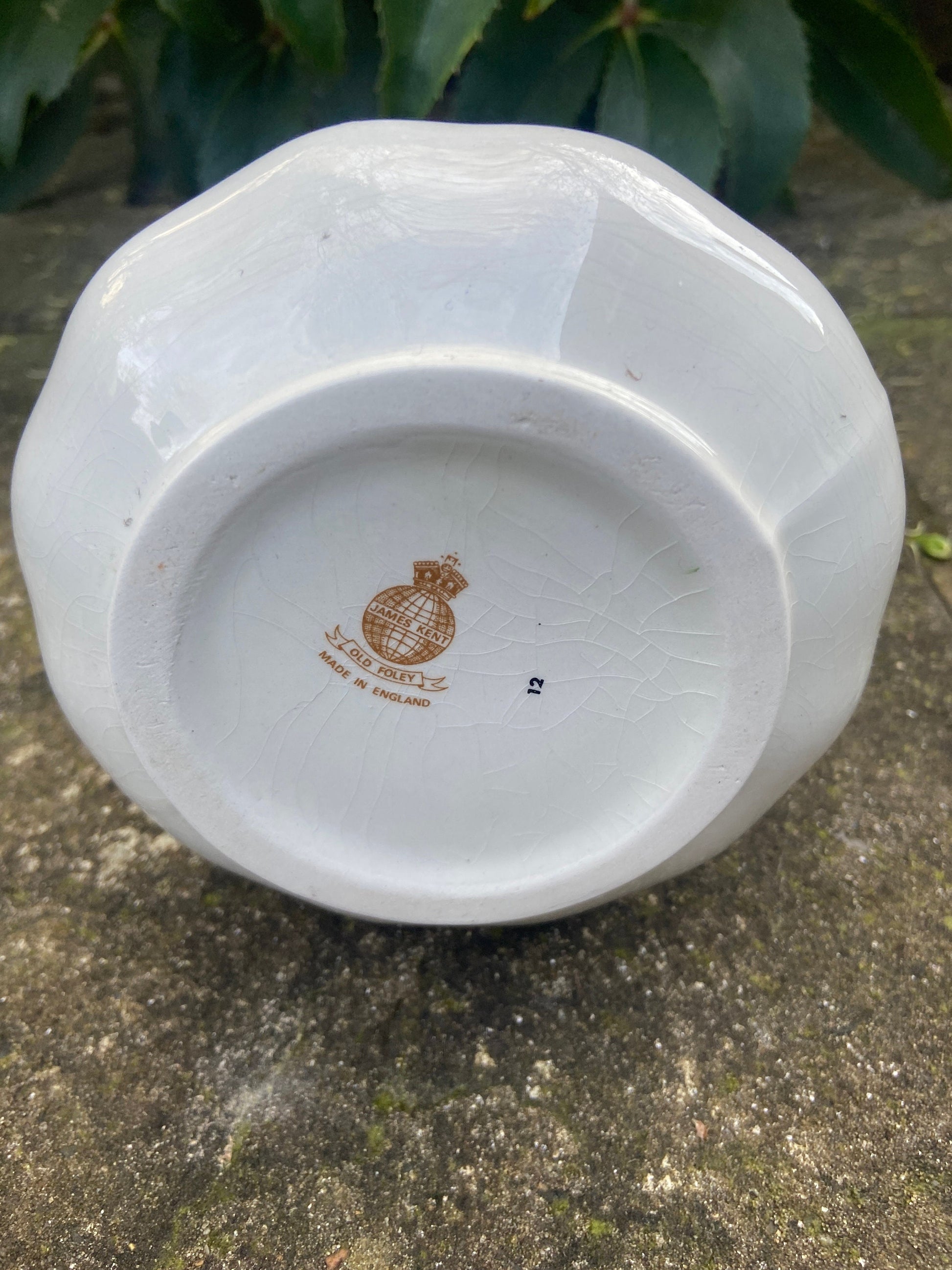 Vintage Daisy Old Foley Jug and Basin set from 1970s, Made in England, Smaller Size