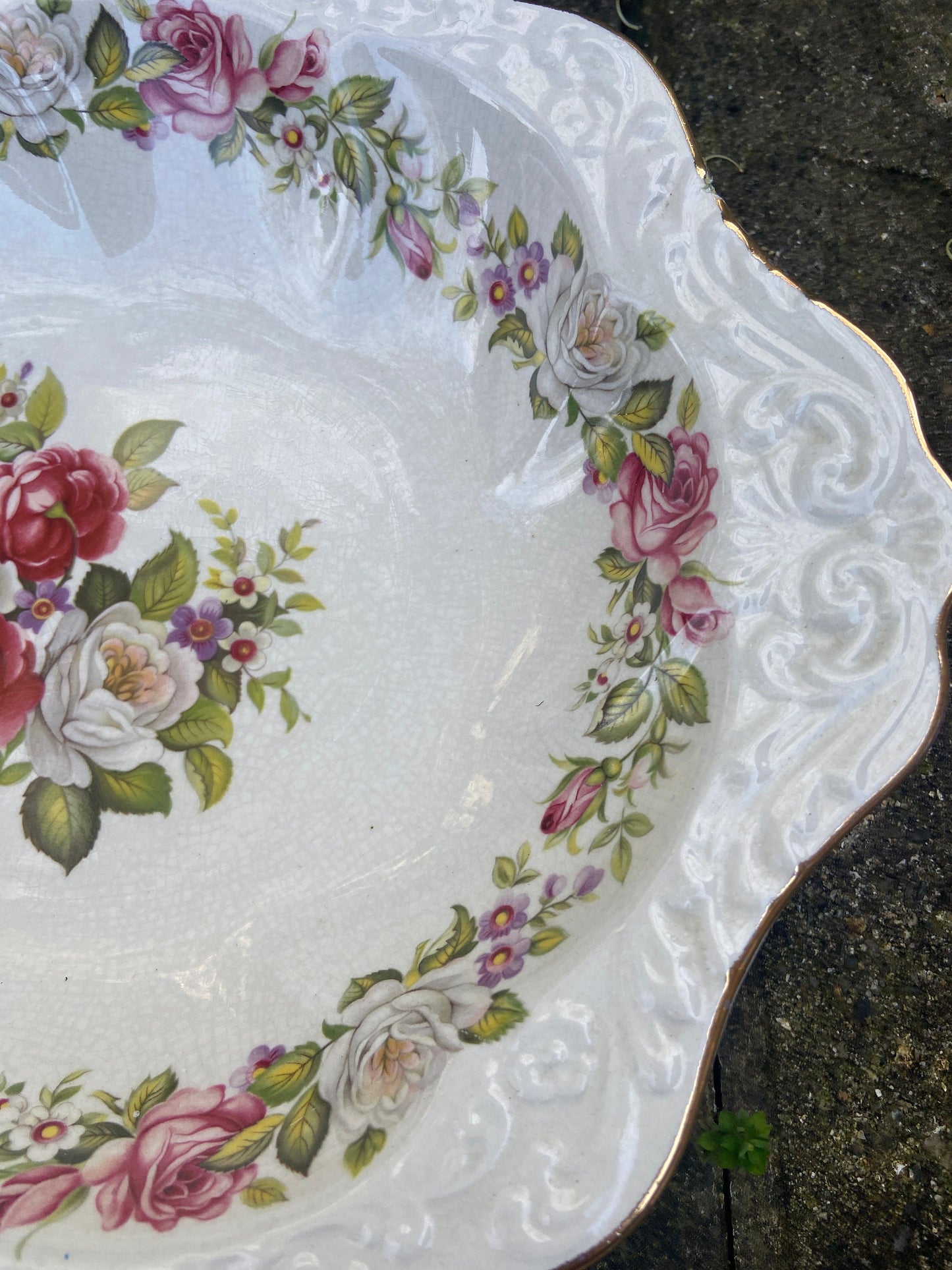 Vintage Roses Old Foley, Jug and Basin set from 1970s, Madie in England, smaller size