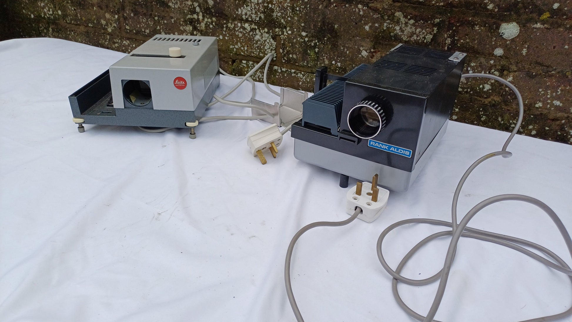 Two Vintage Retro Slide Projectors Leitz Wetzlar Rank Aldis