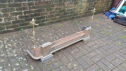 Outstanding Vintage Victorian Brass Fender Fire Iron Upright Holder