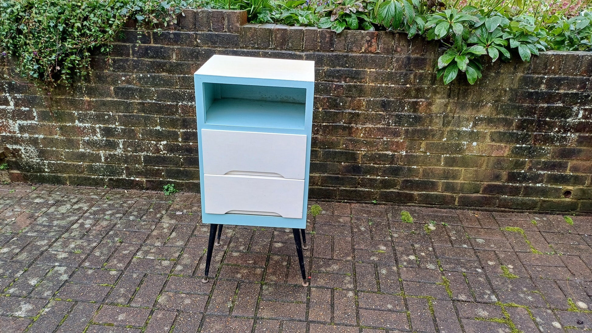 Classic 50s Retro Storage Unit Cupboard Drawers Atomic Legs