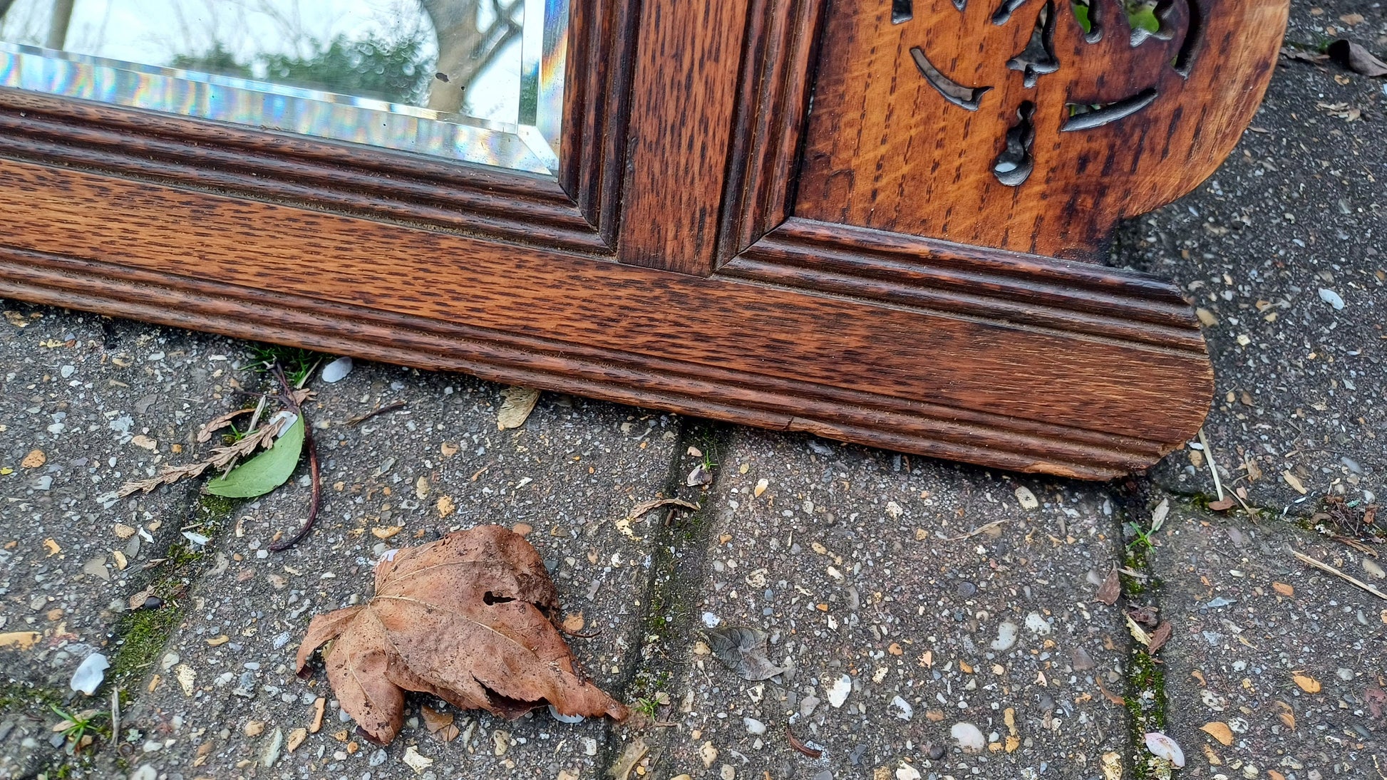 Superb Vintage Solid Oak Victorian Over Mantel or Wall Mirror. Bevelled Glass.