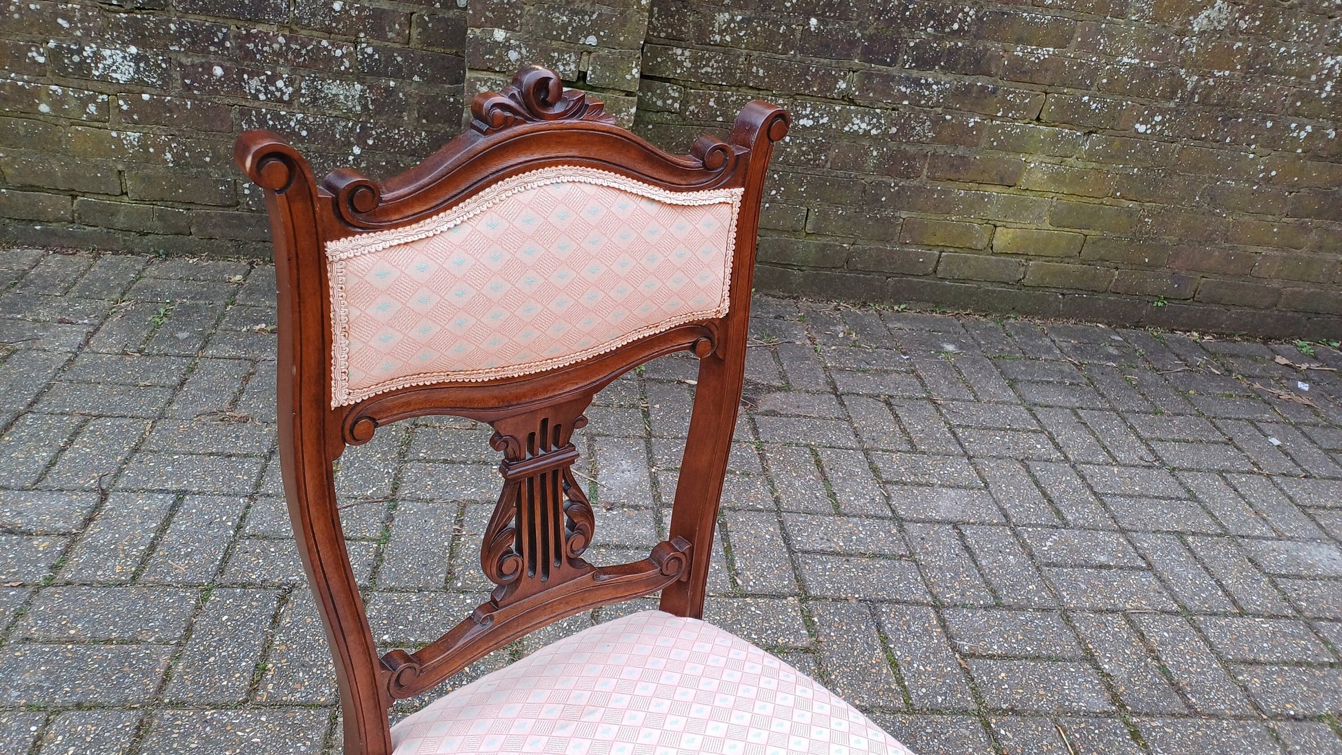 Beautiful Vintage Mahogany Victorian Upholstered Occasional Chair. Nursing Chair Pink Fabric.
