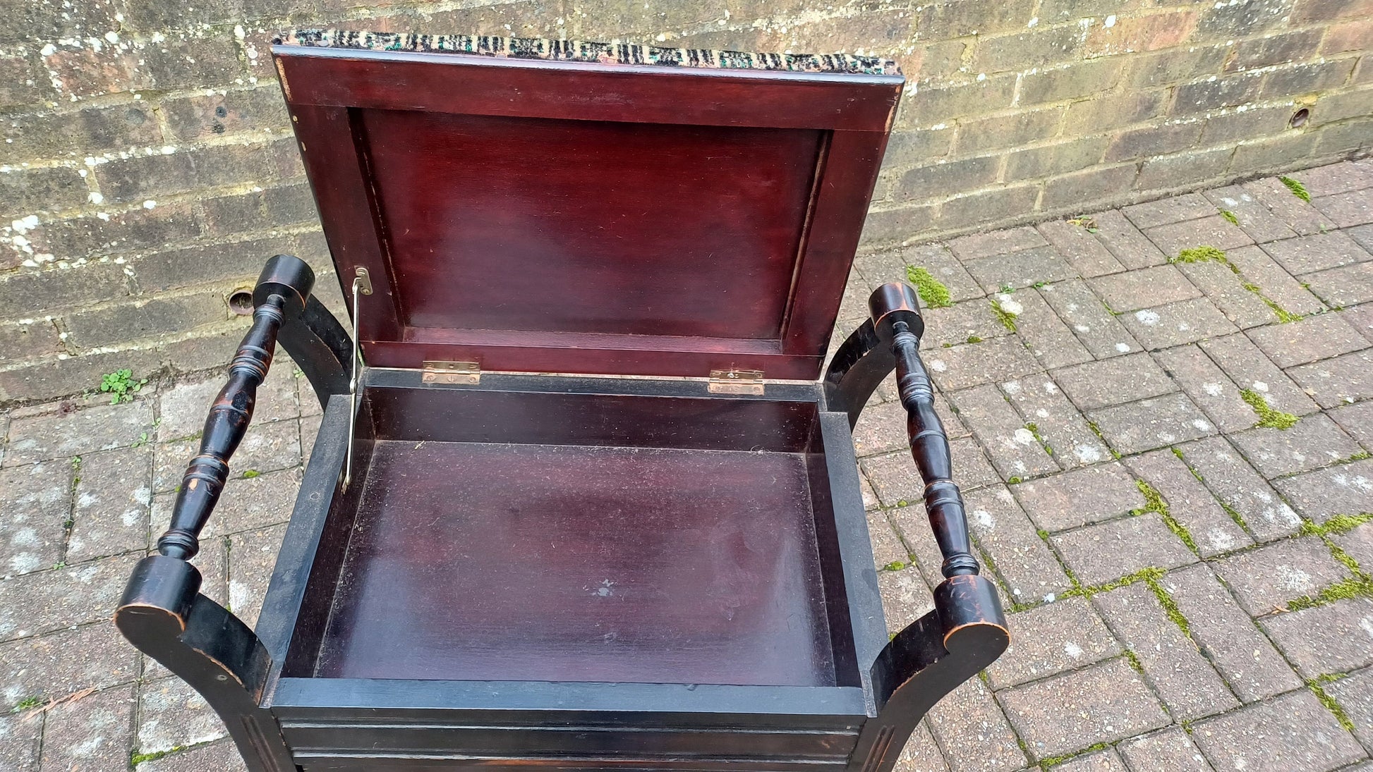 Superb Quality Mahogany Vintage Edwardian Piano Stool Sheet Cupboard and Upper Compartment. Ebonised.