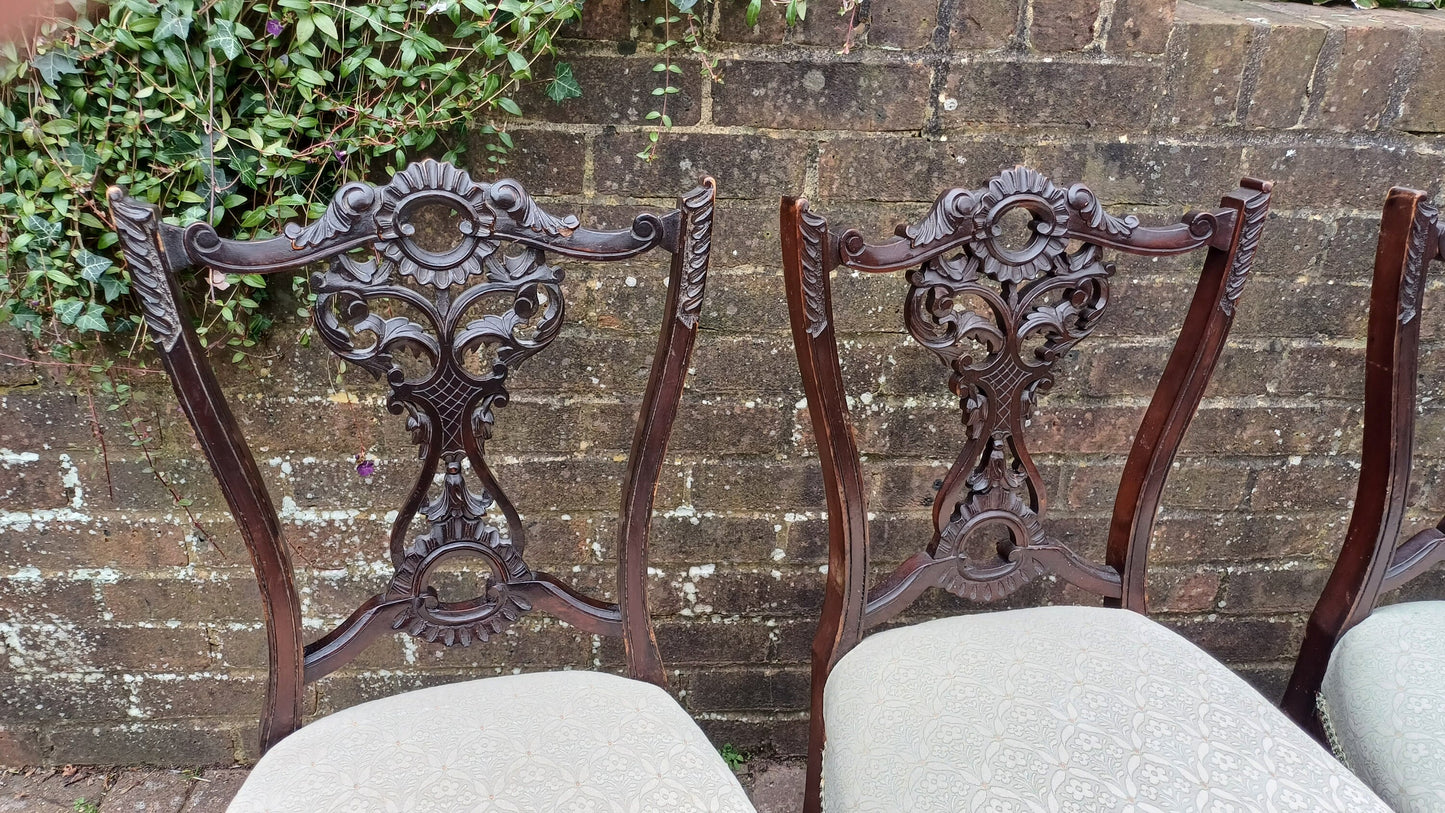 Top Quality Vintage Victorian Set of 4 Mahogany Upholstered Dining Chairs Superb Carved Detail.