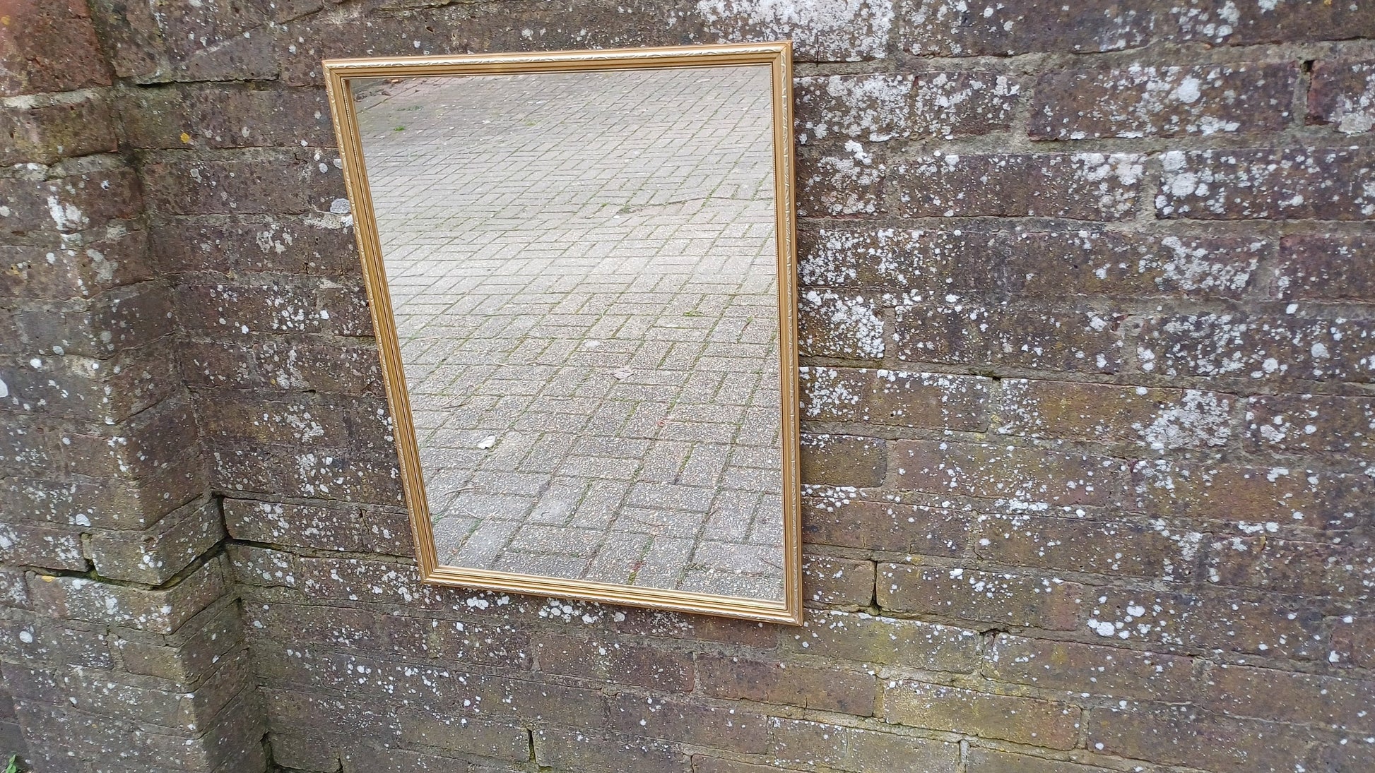 Good Sized Vintage 70s Retro Gilt Gold Wall Mirror.