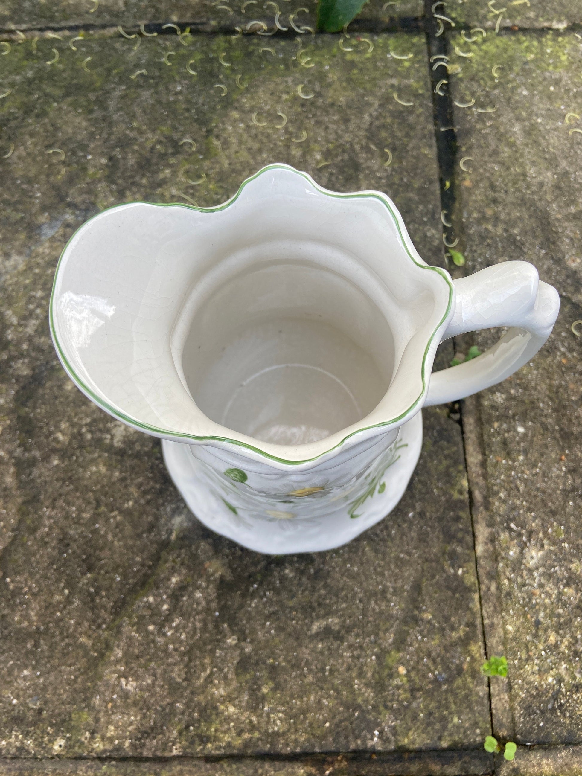 Vintage Daisy Old Foley Jug and Basin set from 1970s, Made in England, Smaller Size