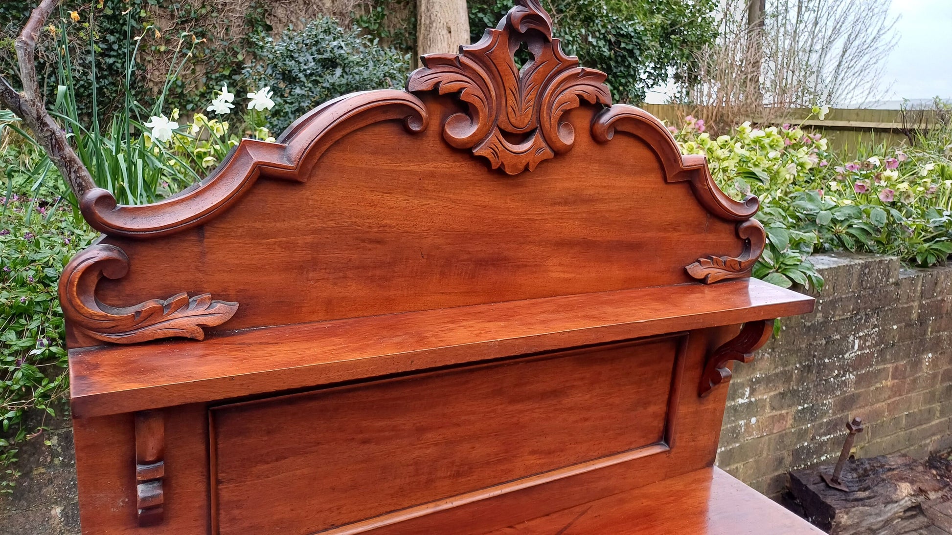 Beautiful Vintage Mahogany Victorian Sideboard Cupboard Dresser Chiffoniere