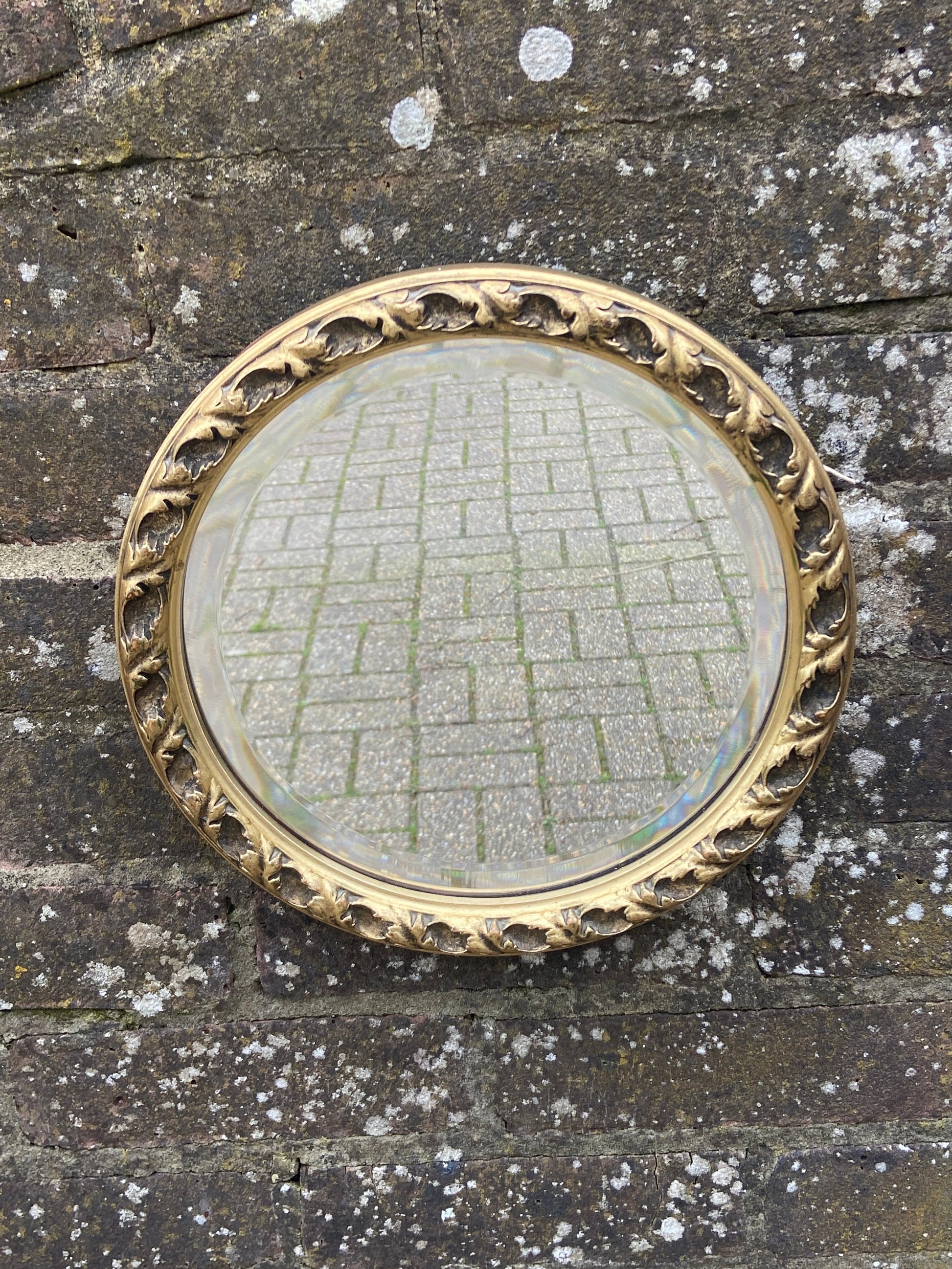 Outstanding vintage round gilt edged mirror - 30cm diameter - bevelled glass and hardboard backing, ready to hang