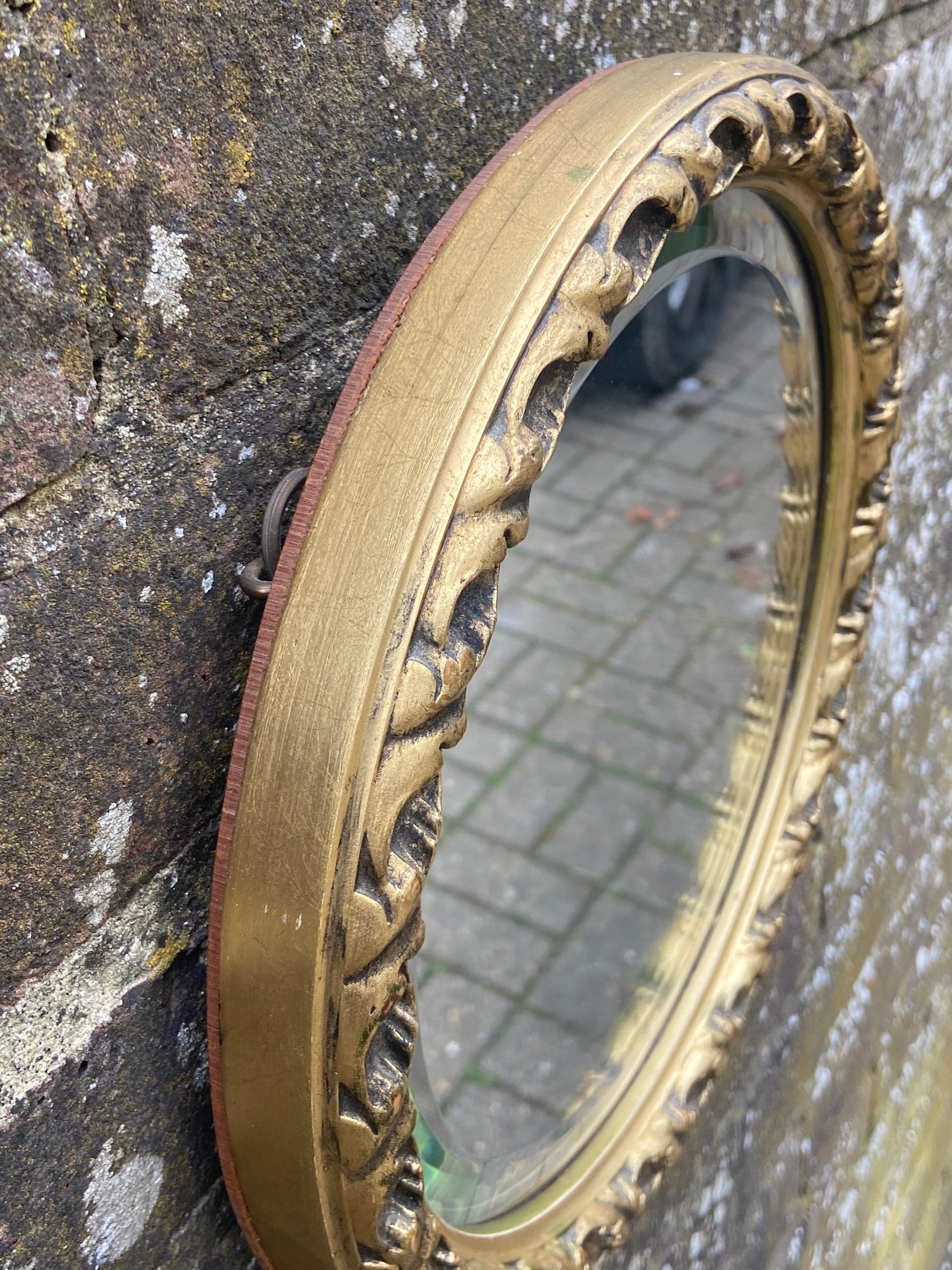 Outstanding vintage round gilt edged mirror - 30cm diameter - bevelled glass and hardboard backing, ready to hang