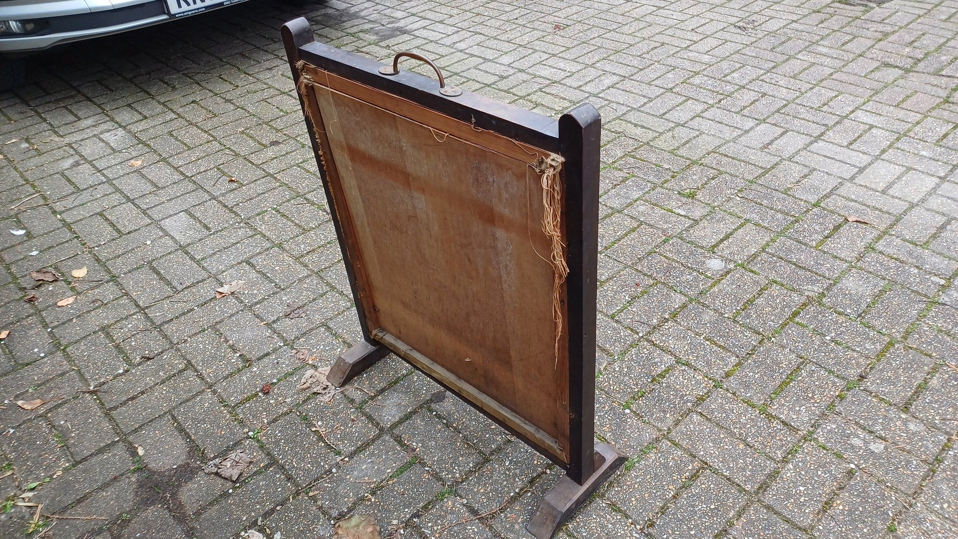 Rare and Antiquated Vintage University Oak Fire Screen Tapestry Oxbridge Cambridge Emmanuel