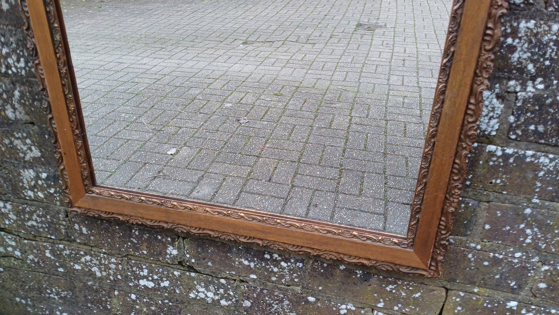 Wonderful Vintage Mixed Wood and Gesso Moulded Decorative Wall Mirror