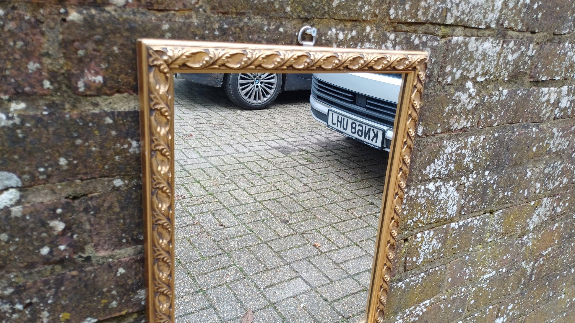 Vintage Gold Gilt 70’s Pretty Gilt Gold Wall Mirror