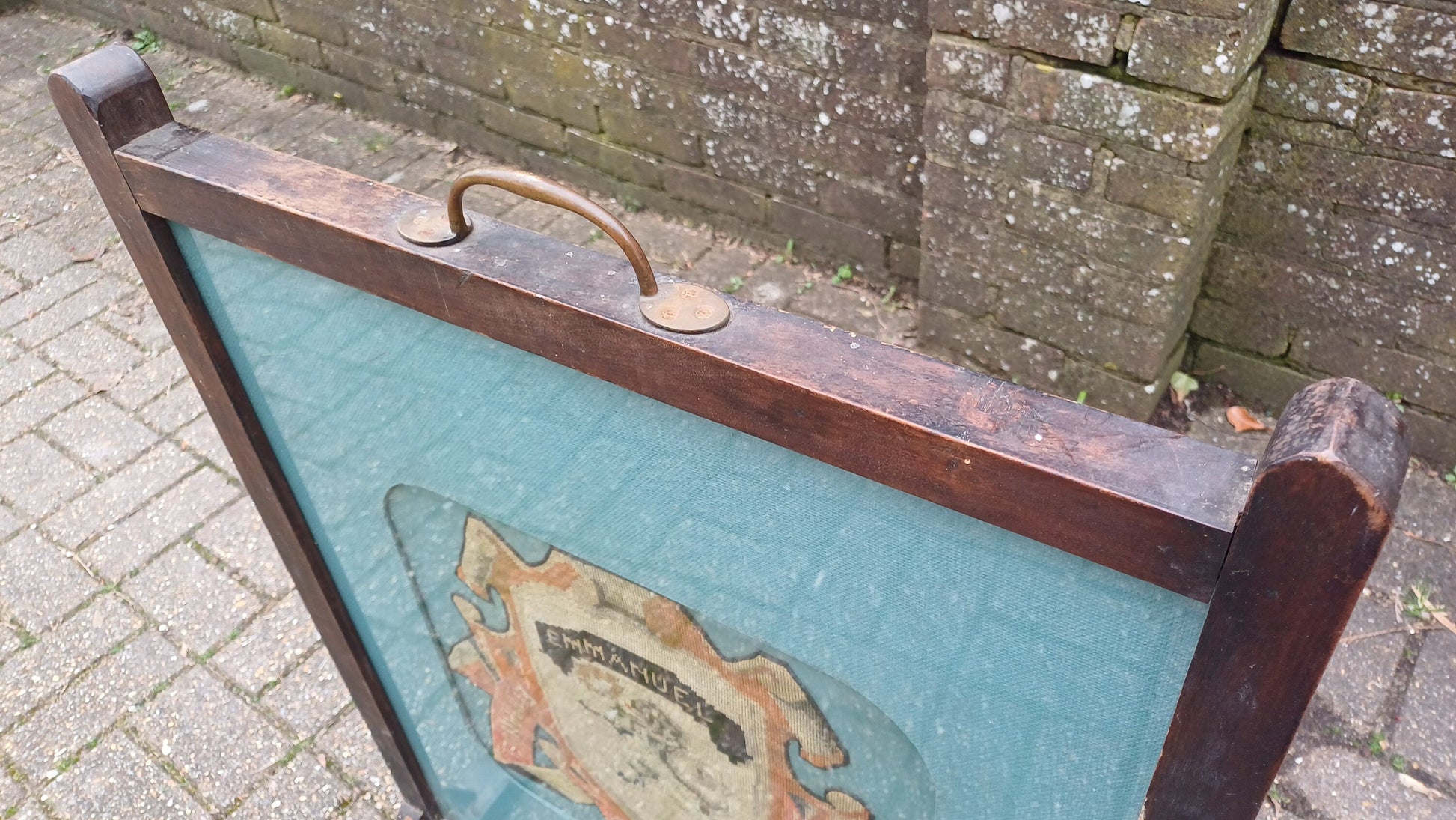 Rare and Antiquated Vintage University Oak Fire Screen Tapestry Oxbridge Cambridge Emmanuel