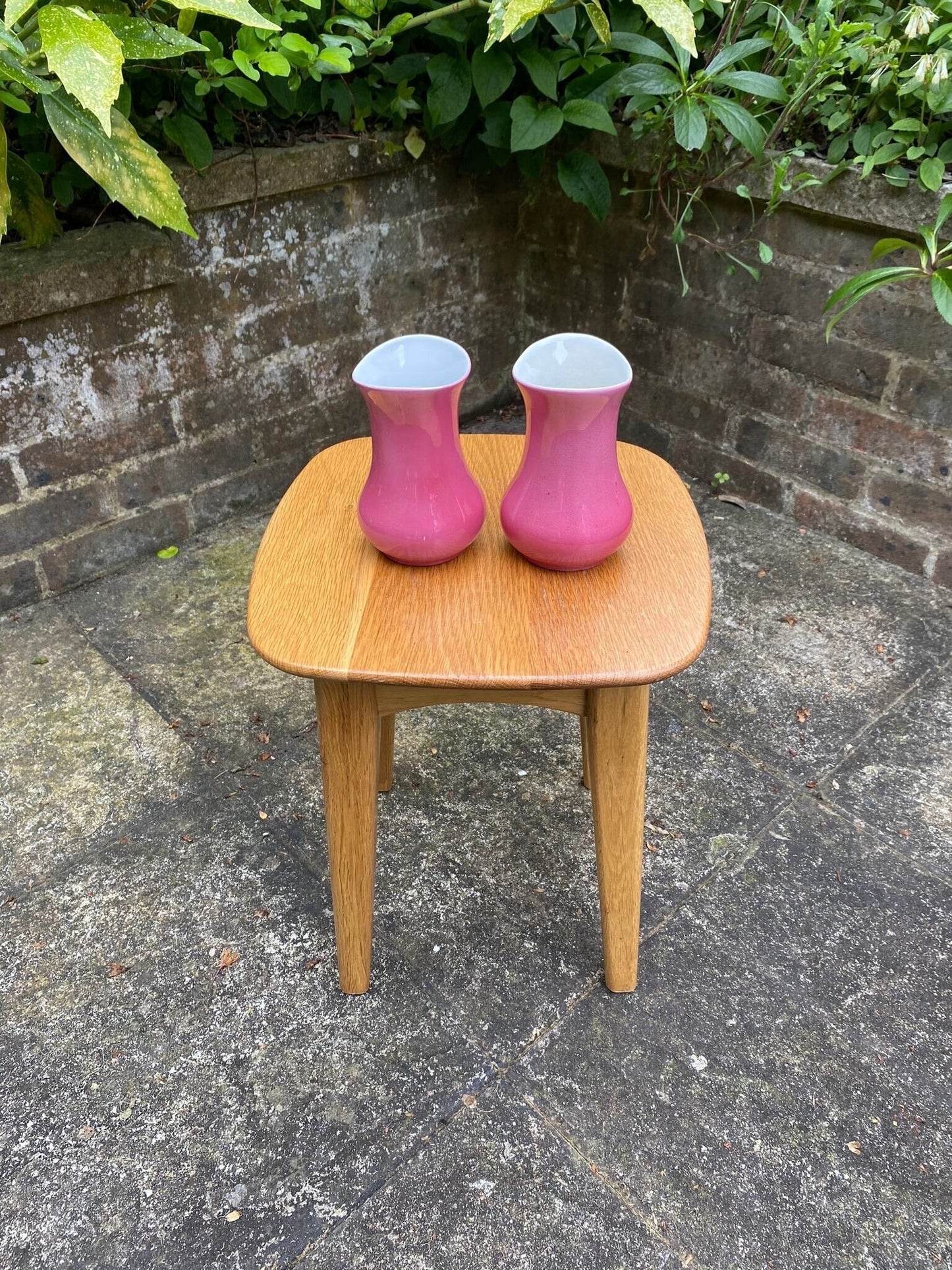 soho pottery cobridge pretty pink vases