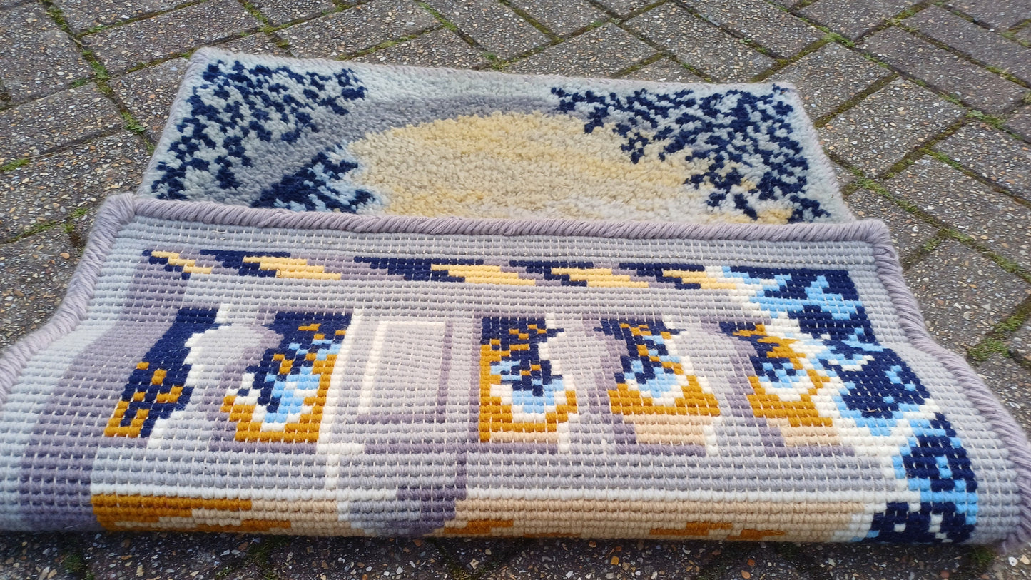 Vintage Hand Woven Wool Woollen Decorative Rug. Tapestry Look to It. Soft Touch. Vase Balustrade Landscape.