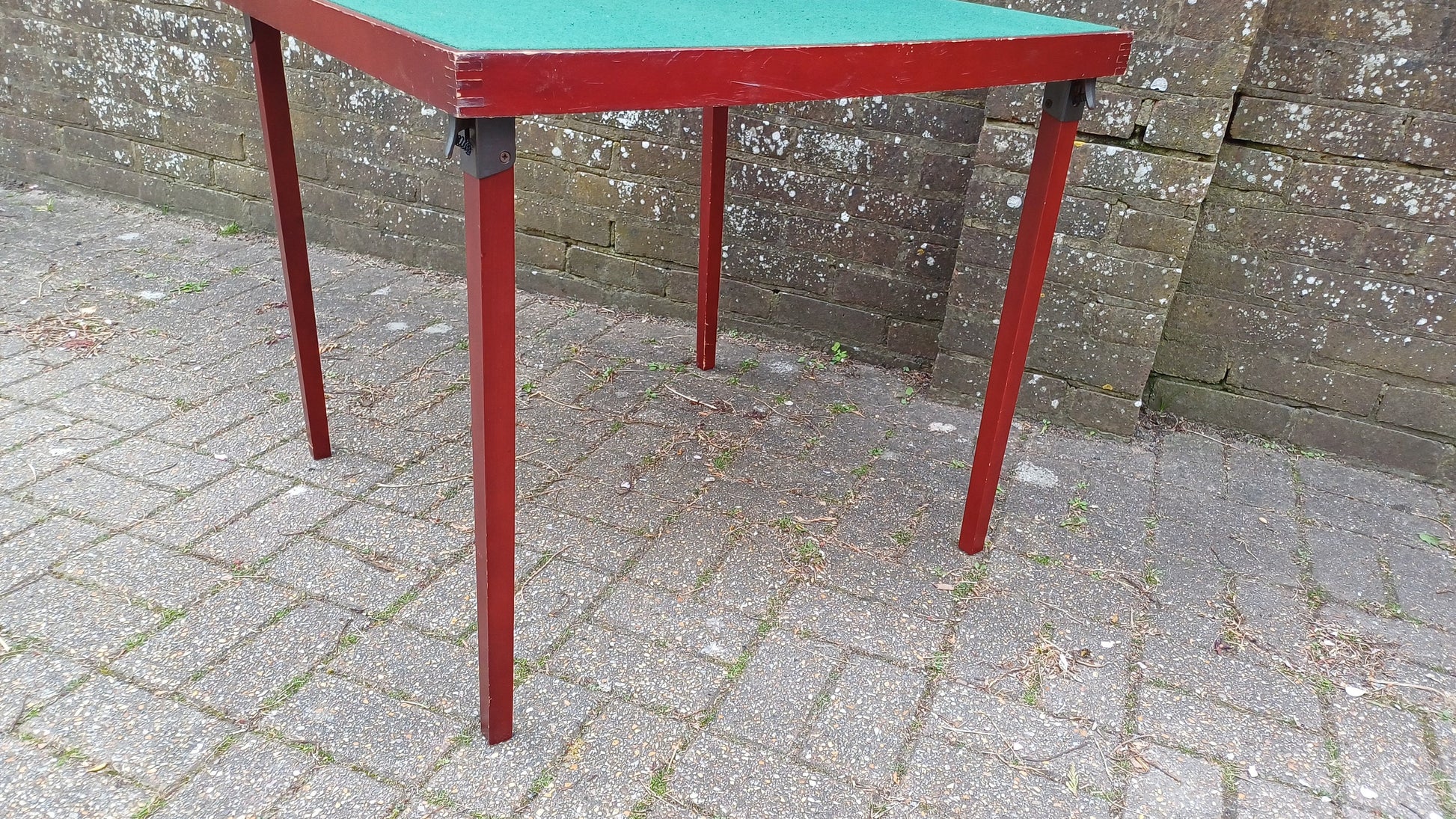 Vintage Wooden Card Jigsaw Games Table Fold-up Green Baize. Painted Red.