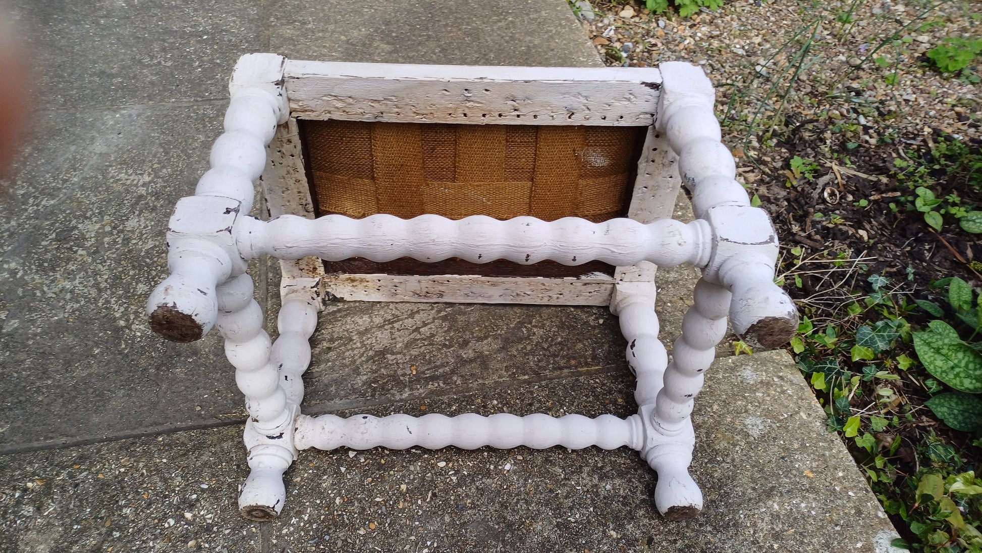 Vintage Painted Shabby Chic White Stool with Parrot Decoration Motif