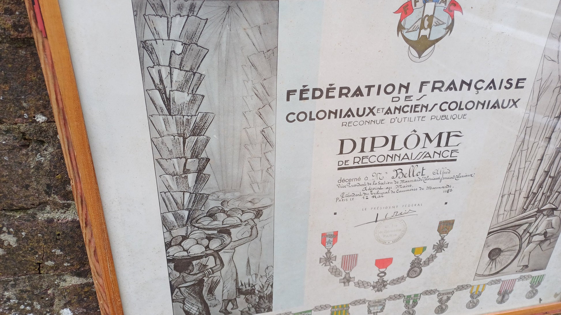 Original 1942 certificate of recognition for Deputy Mayor - French colonial, war medals, colonial scenes, 1930s 1940s wooden glazed frame