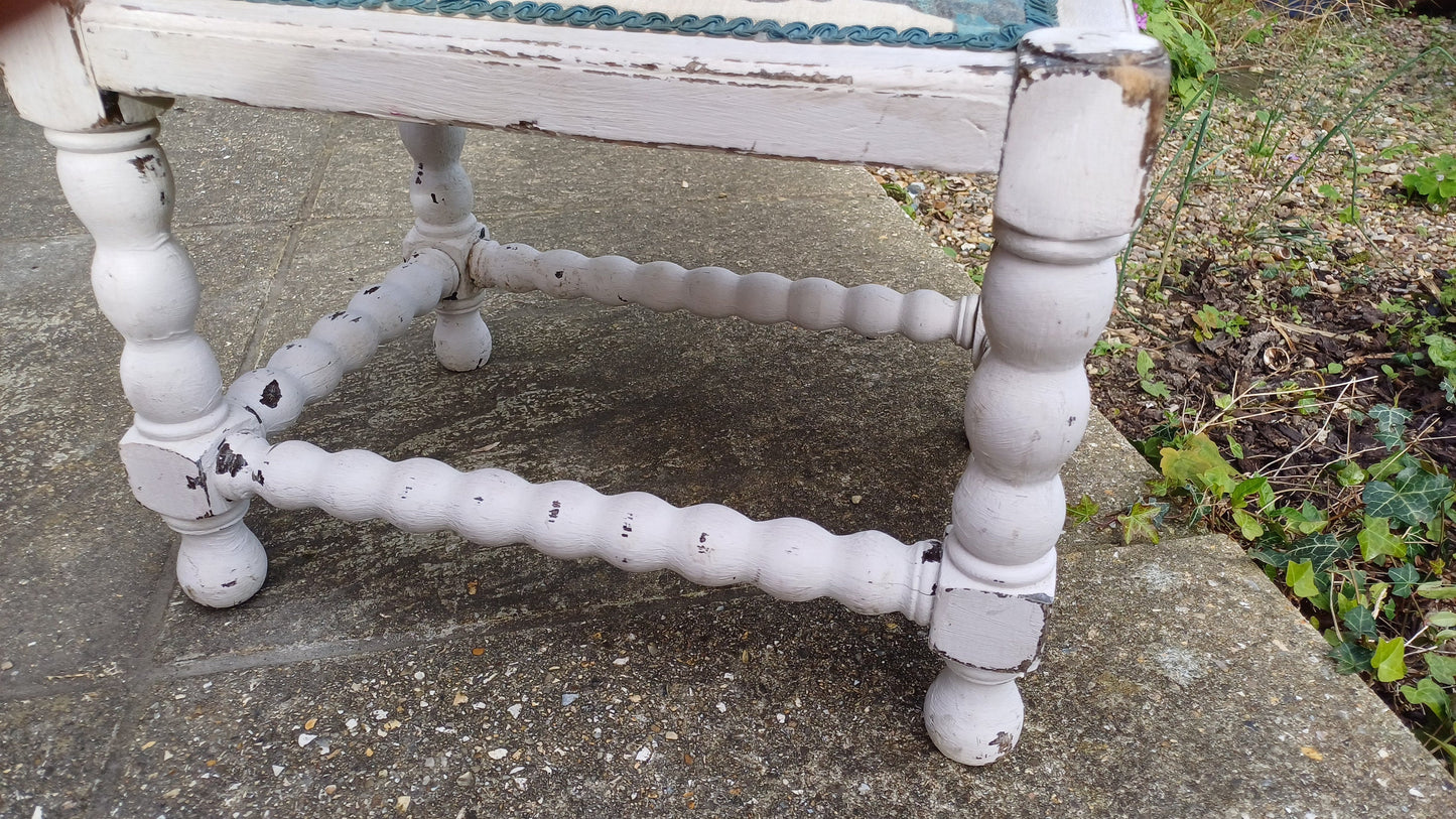 Vintage Painted Shabby Chic White Stool with Parrot Decoration Motif