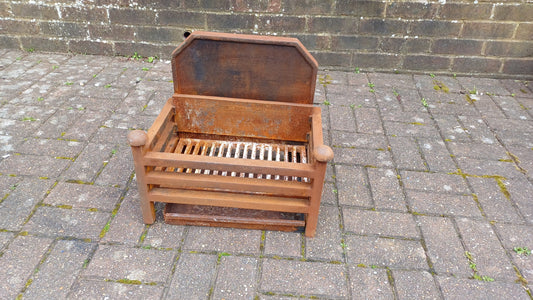 Vintage Solid Iron Fireplace Inset Hearth ‘Gallery’ Fire Basket