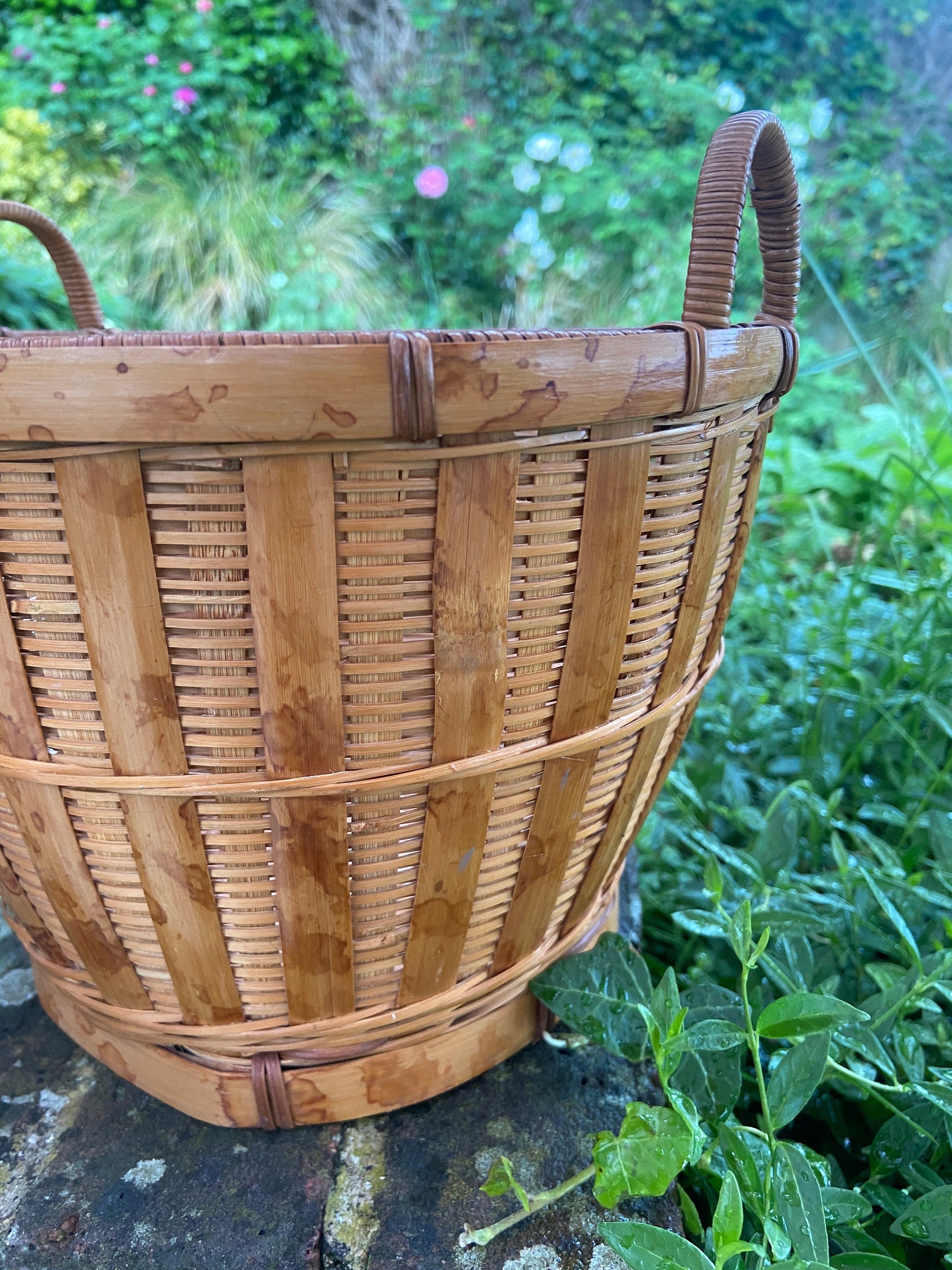 Retro 1970s Bamboo indoor planter, wicker plant pot, indoor planter, plant pot, wicker basket