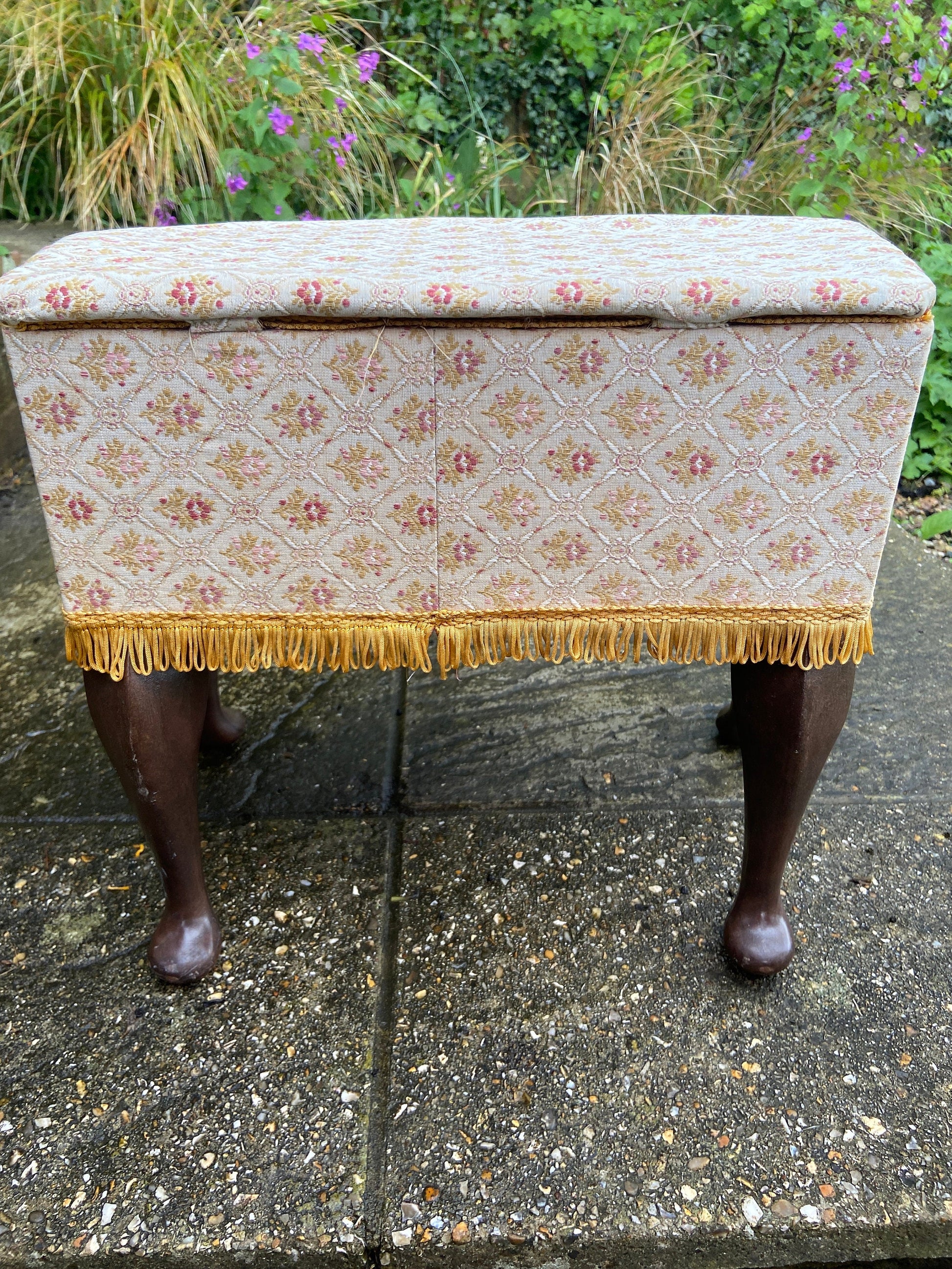 Vintage sewing basket - superb 1970s material jacquard satin basket on faux wooden legs, storage basket, storage box, sewing box