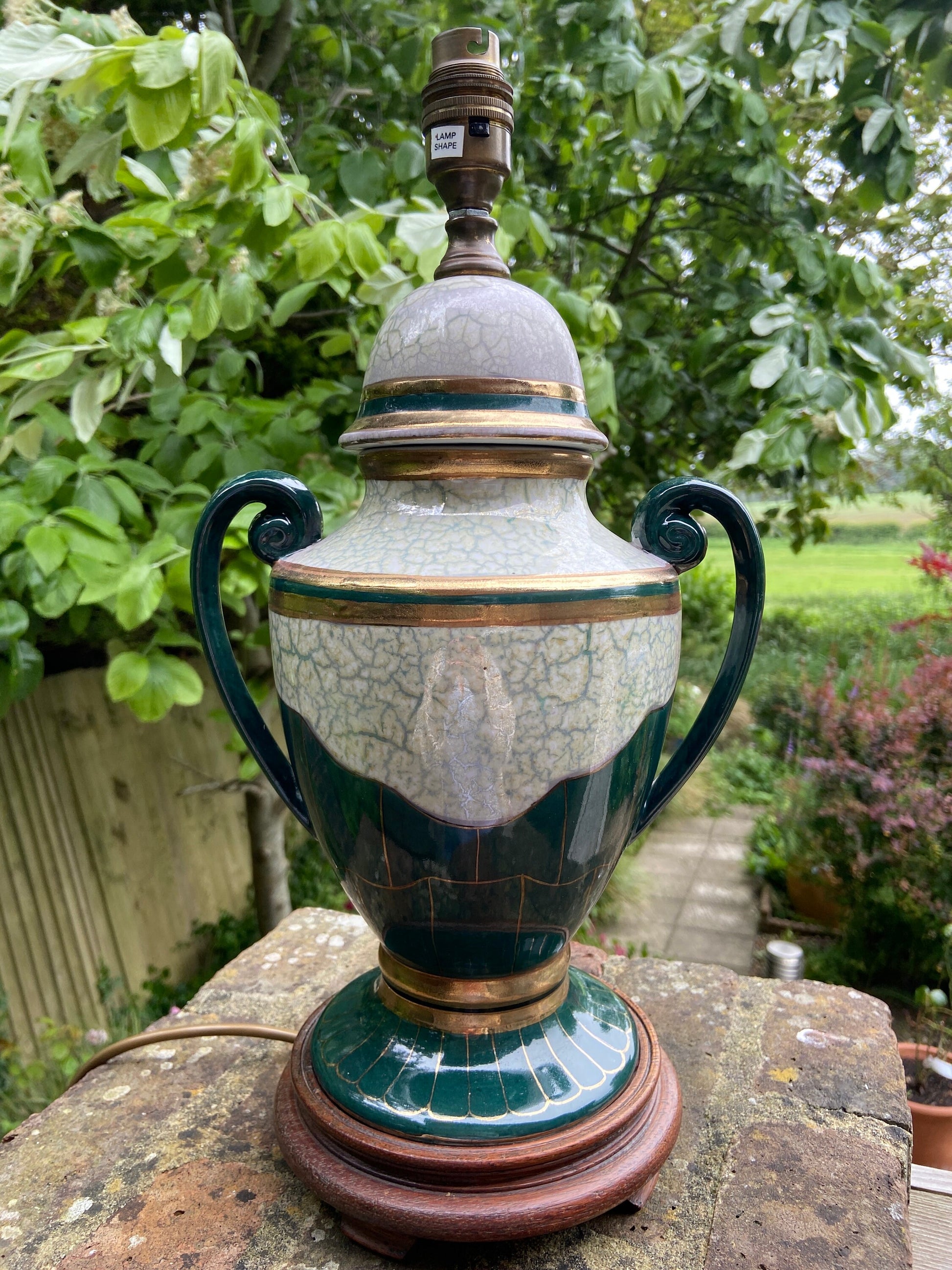 Elegant Vintage Green and Gold Urn Shaped Table Lamp, working lamp, classic lamp, table lamp, vintage lamp