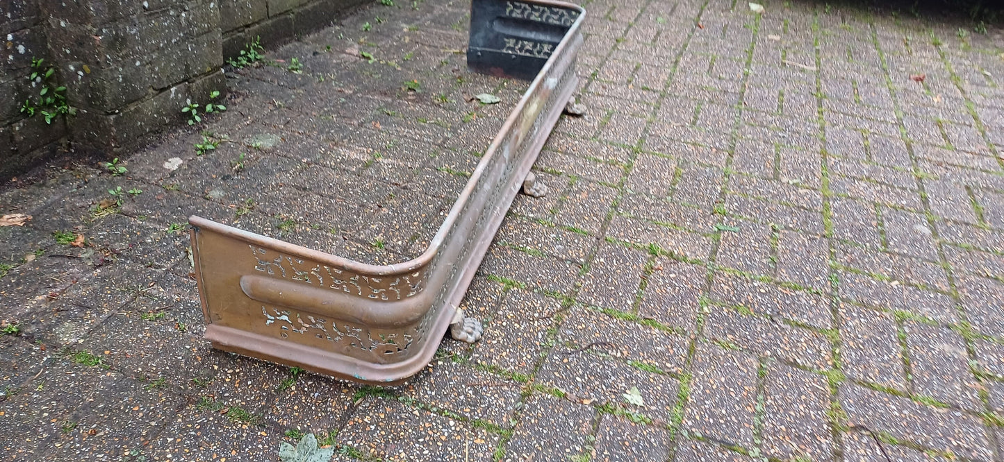 Large Vintage Late Victorian Brass Fender Fire Guard Curb Pierced Decoration.