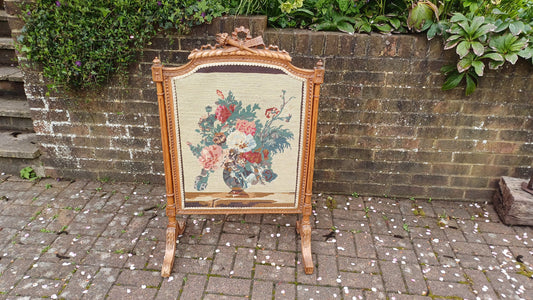 Vintage French Fruit Wood Quality Fire Screen Guard Still Life Tapestry Decoration.