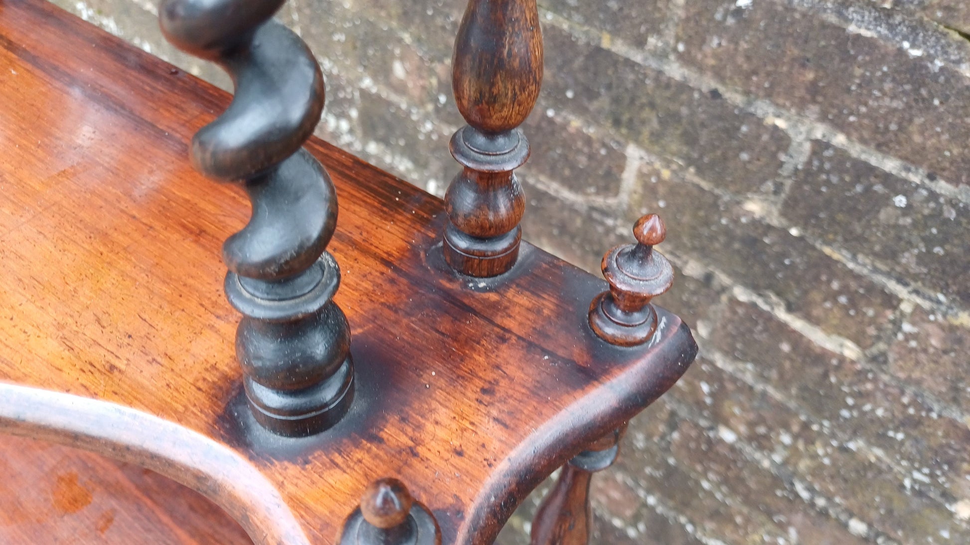 Exquisite Victorian Wot Not Graduated Shelves Turnings and Finials VGC