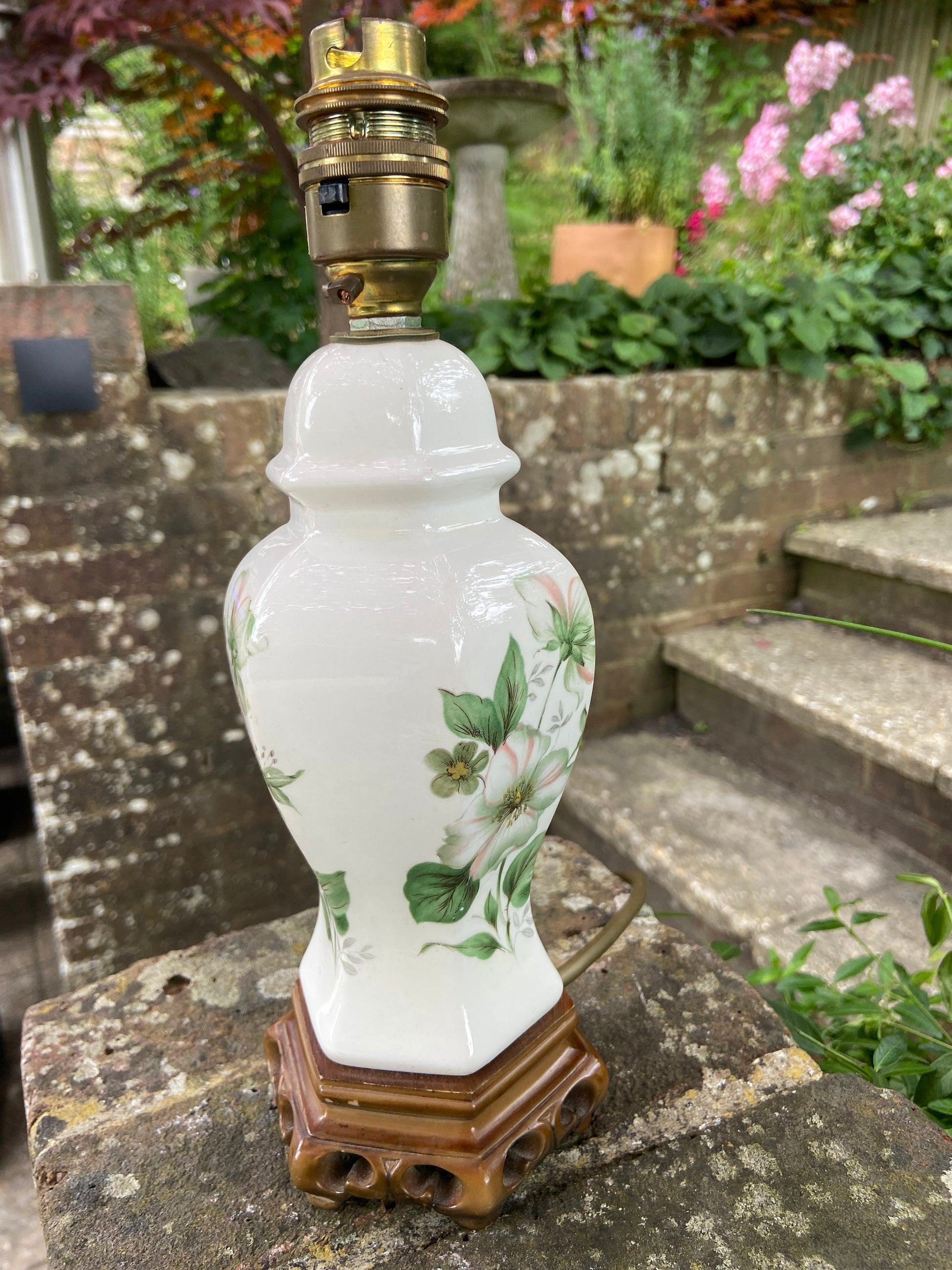 Smaller vintage Oriental Chinese Style Ginger Jar Ceramic Vintage Table Lamp - white with cherry blossoms and a carved resin wooden base