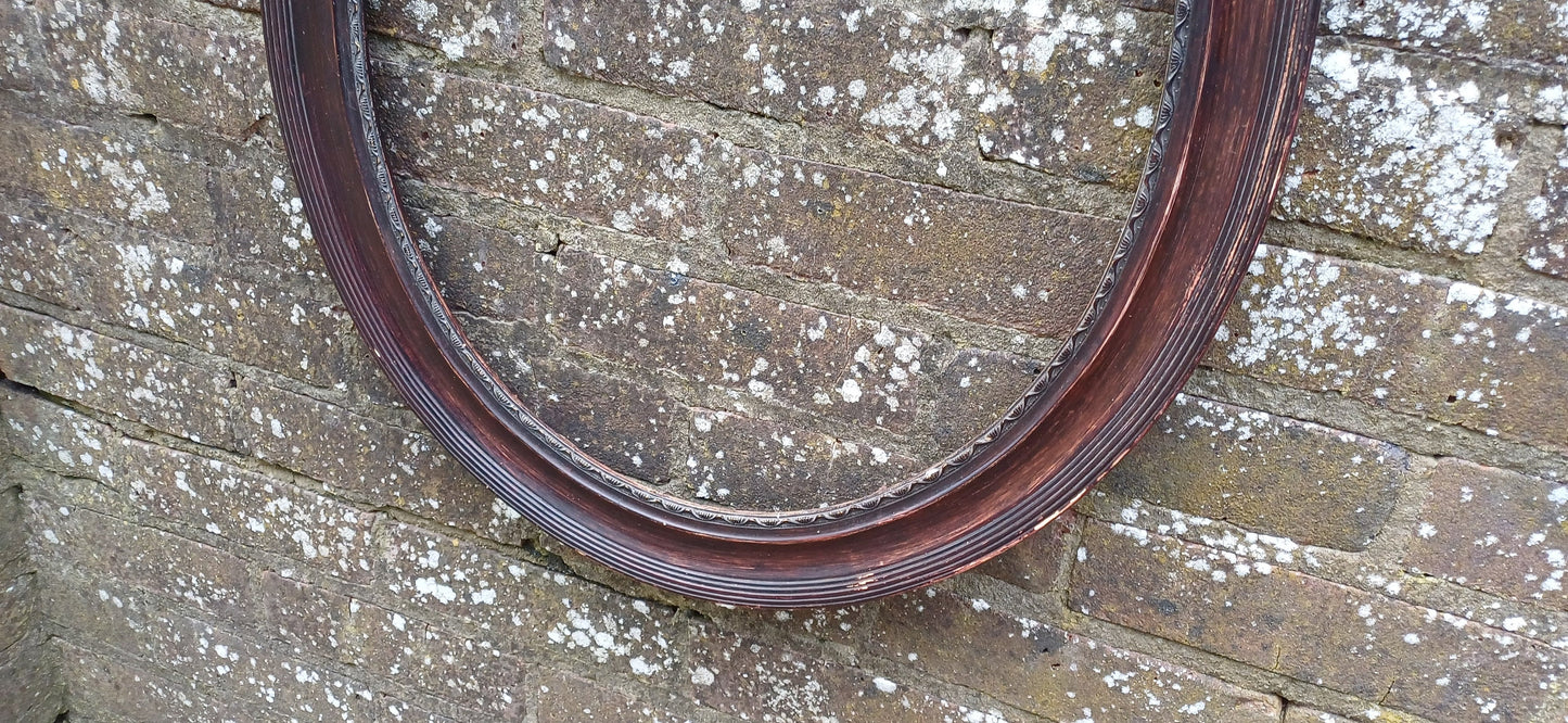 Vintage Late Victorian Oval Picture or Mirror Frame