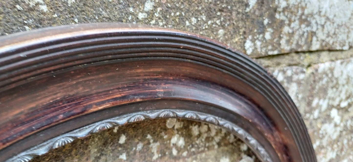 Vintage Late Victorian Oval Picture or Mirror Frame