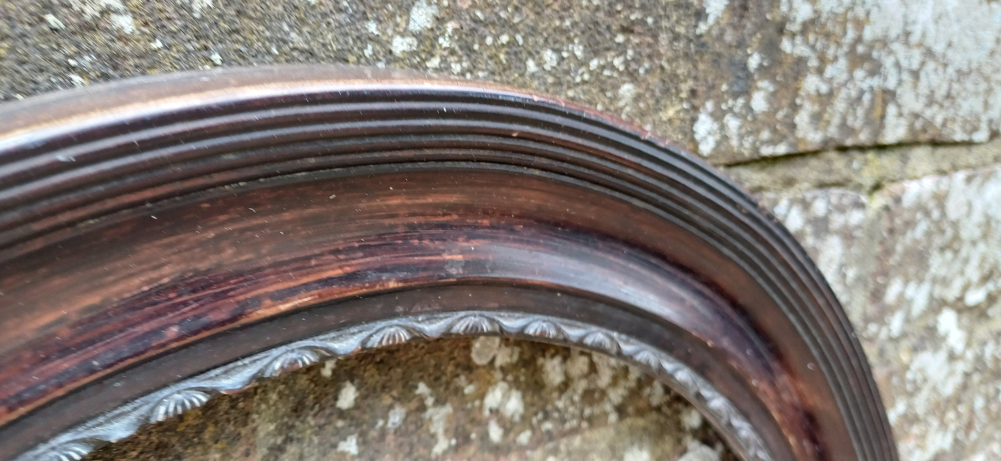 Vintage Late Victorian Oval Picture or Mirror Frame