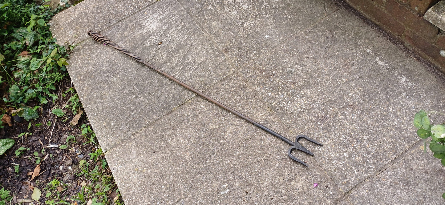 Amazing Long Vintage Handmade Iron Fork Neptune Blacksmith Swirly Decoration.