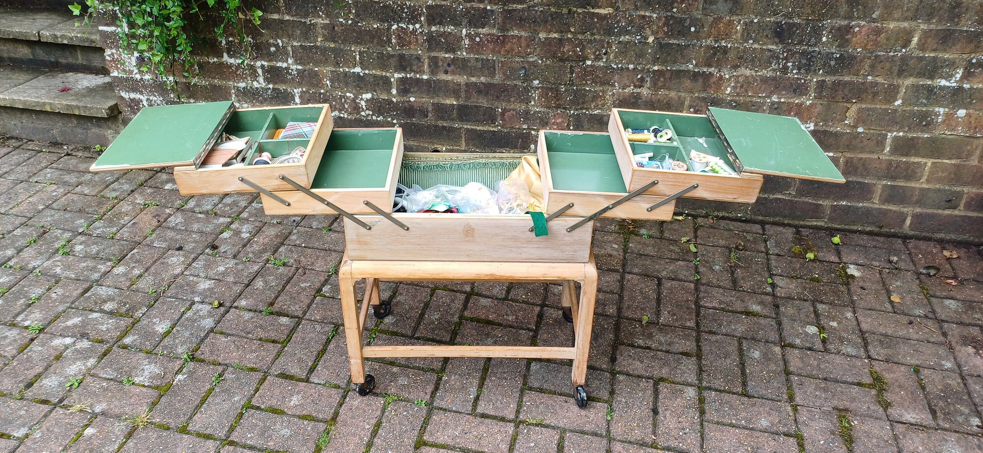 Vintage Retro Hand Stripped Mid 20th Century Beech Expanding Workbox Needlepoint Needlework Storage.