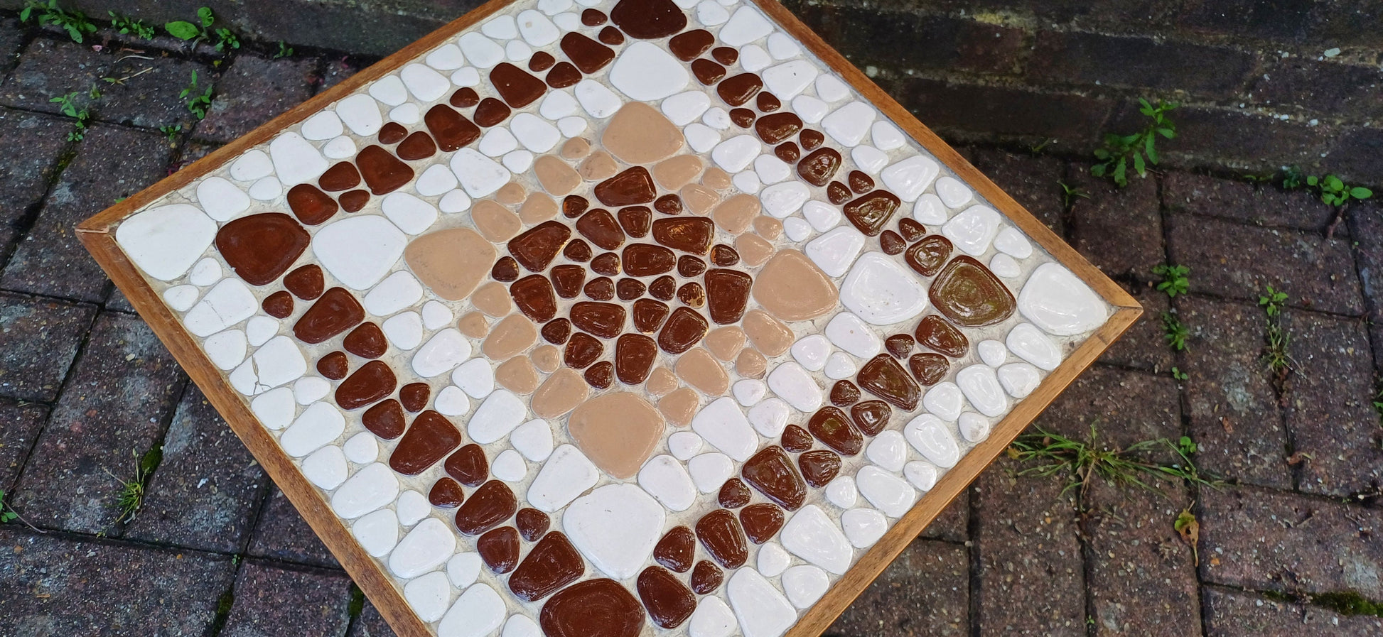 Vintage 60s Teak Retro Coffee Sde Occasional Table with Pebble Mosaic