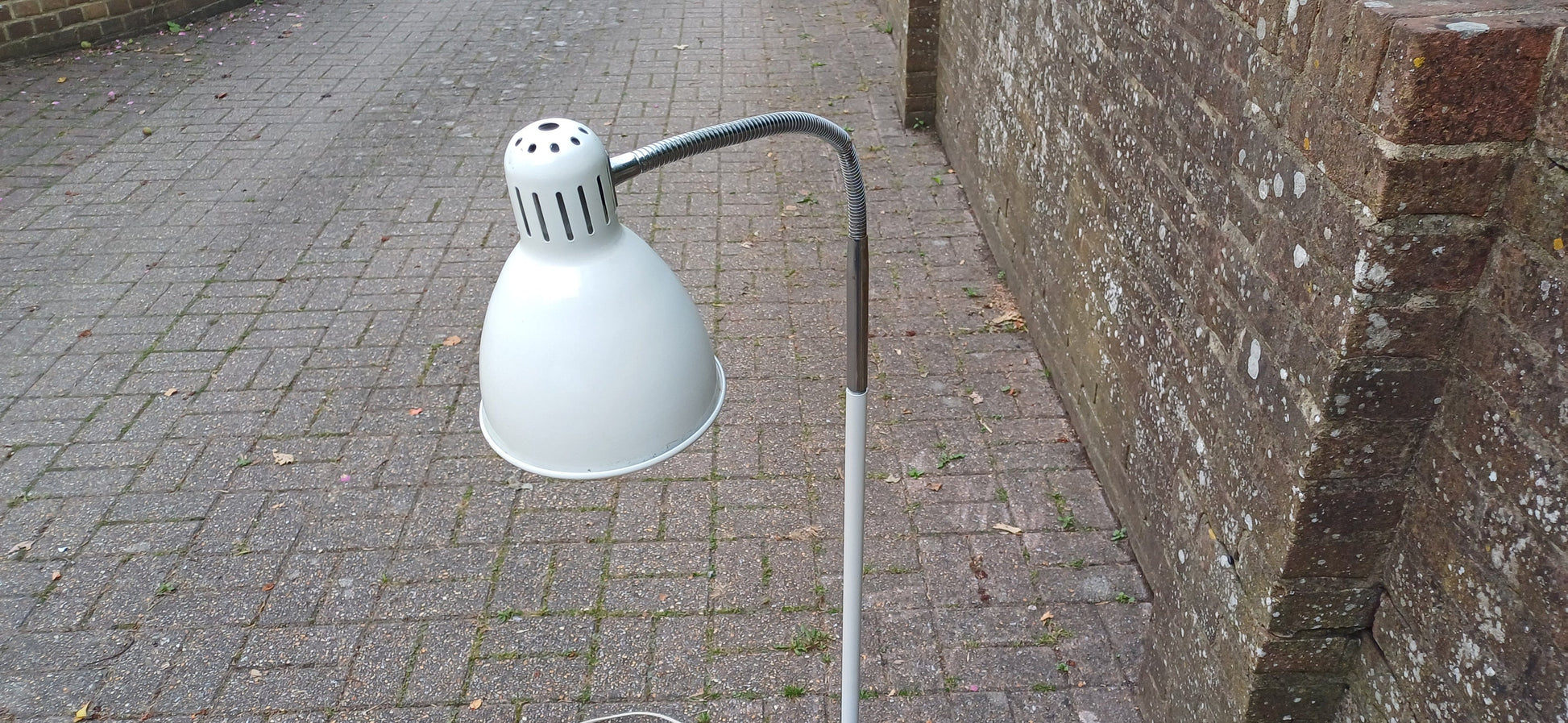 Retro Style White and Chrome Standard Lamp PAT Tested