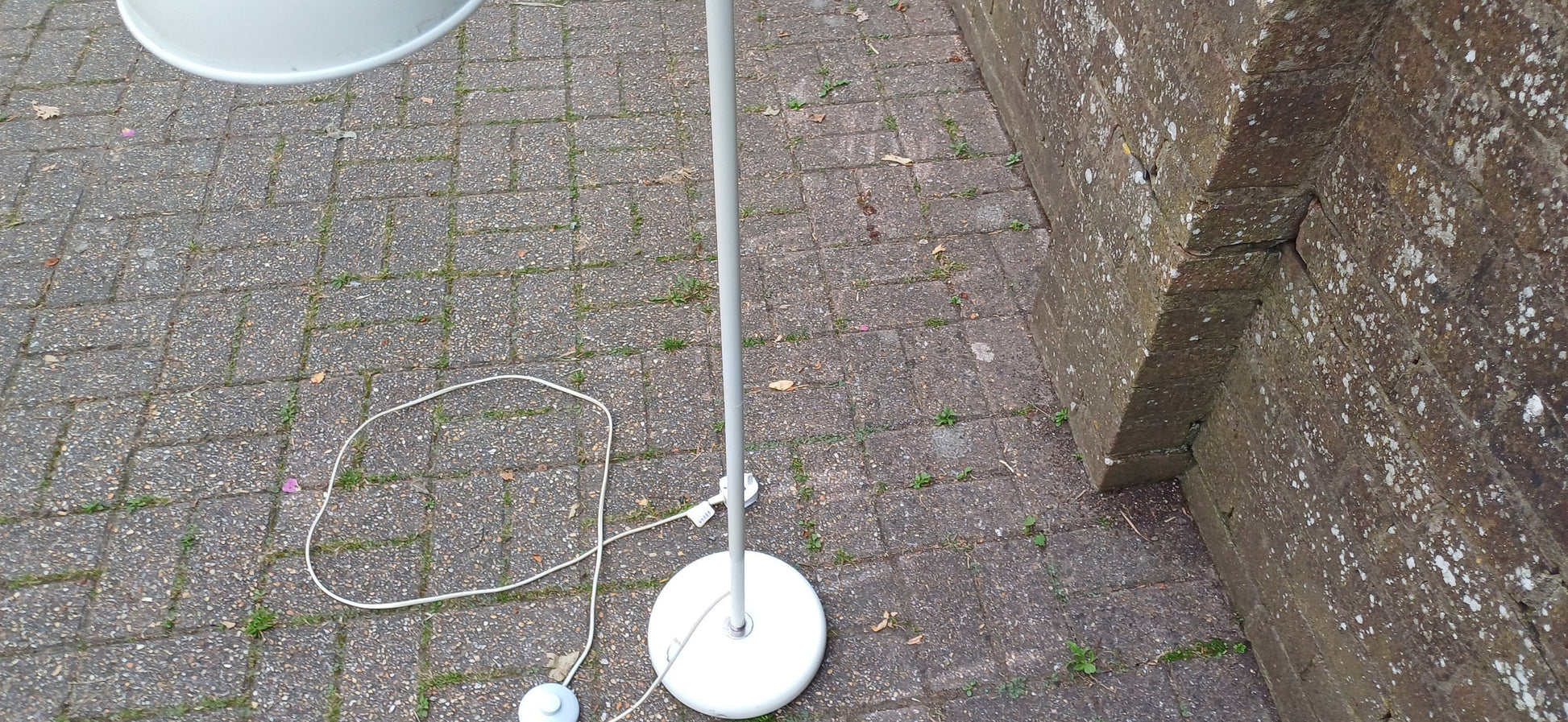 Retro Style White and Chrome Standard Lamp PAT Tested