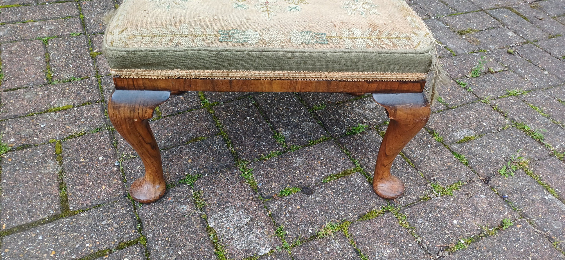 Quality Vintage Victorian Rosewood Upholstered Stool Superb Quality but Needs TLC