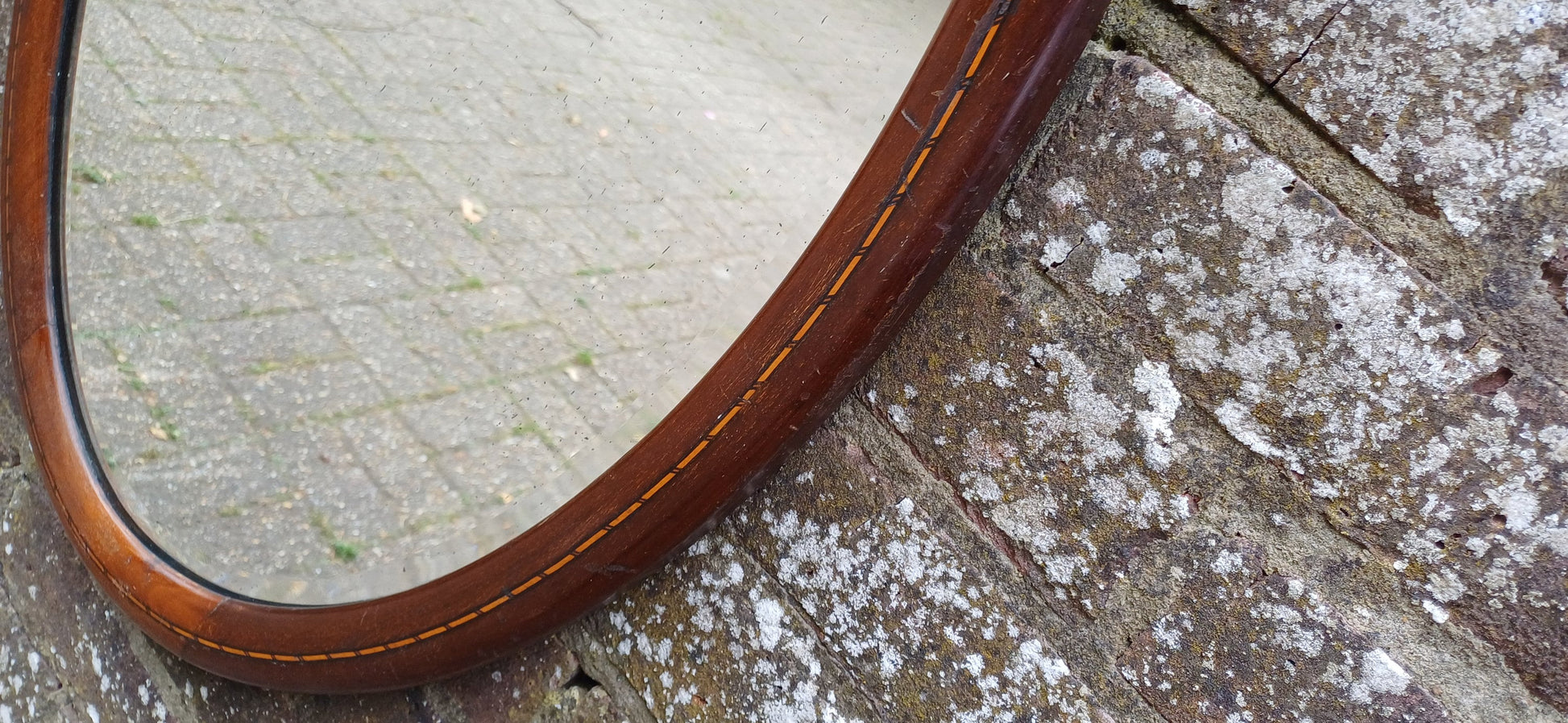 Vintage Oval Inlaid Mahogany Early 20th Century Wall Mirror