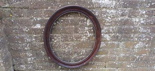 Vintage Late Victorian Oval Picture or Mirror Frame
