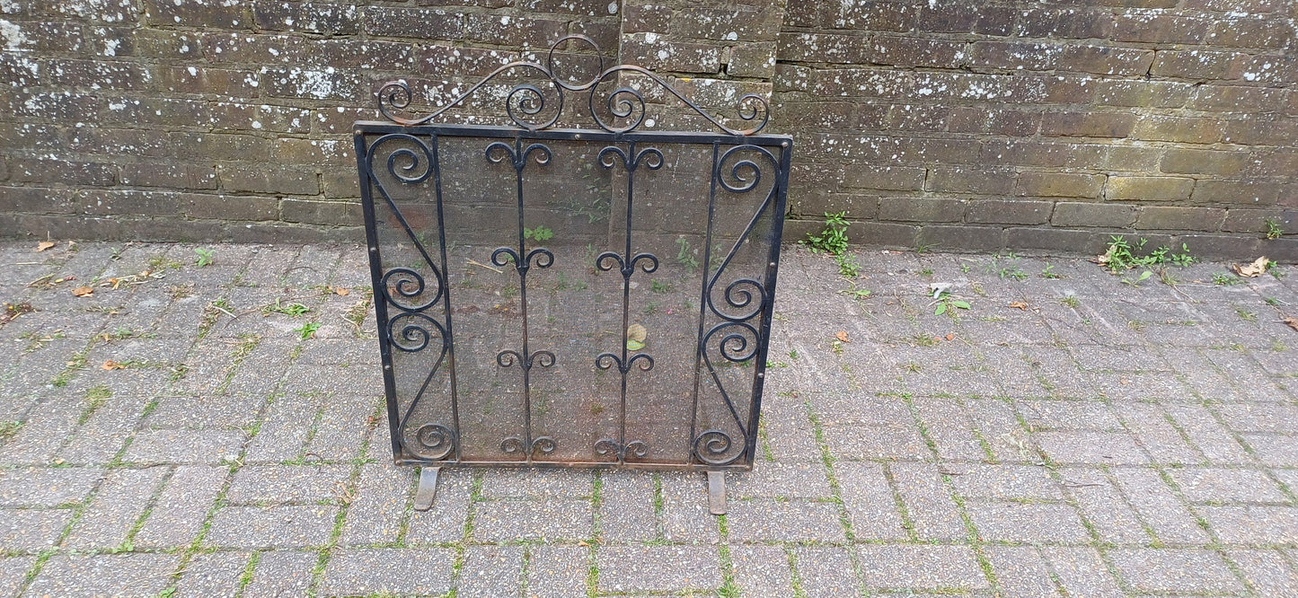 Pretty Solid Iron Vintage Fire Screen or Guard Fireplace